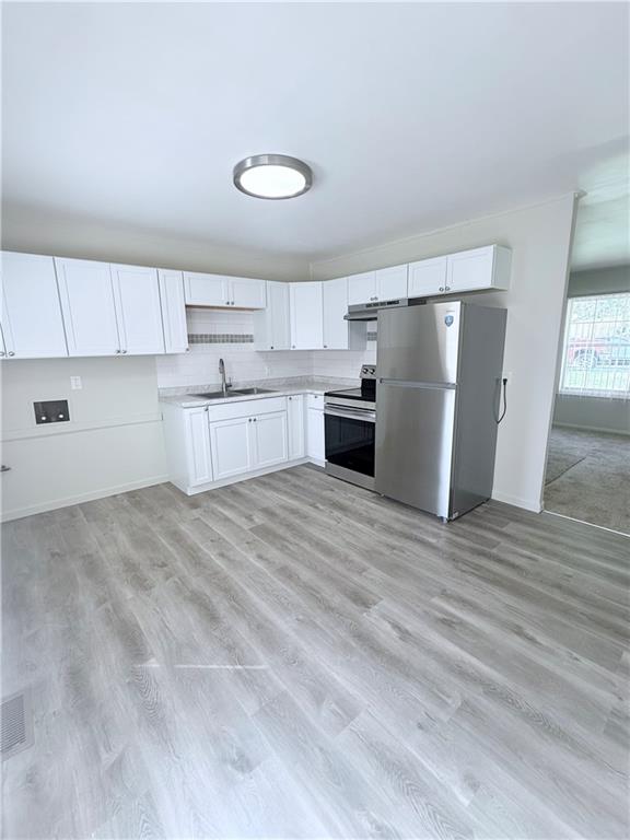 Photo 4 of Single family home for sale at 3303 Sioux Ln, Saint Joseph, MO 64503 | MLS# 2640019 | Listing updated on 2026-09-02