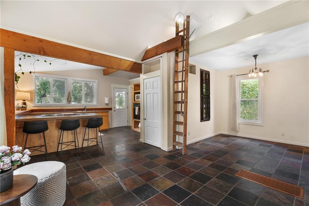 Photo 4 of Single family home for sale at 2920 Belleview Ave, Kansas City, MO 64108 | MLS# 2640117 | Listing updated on 2026-09-05