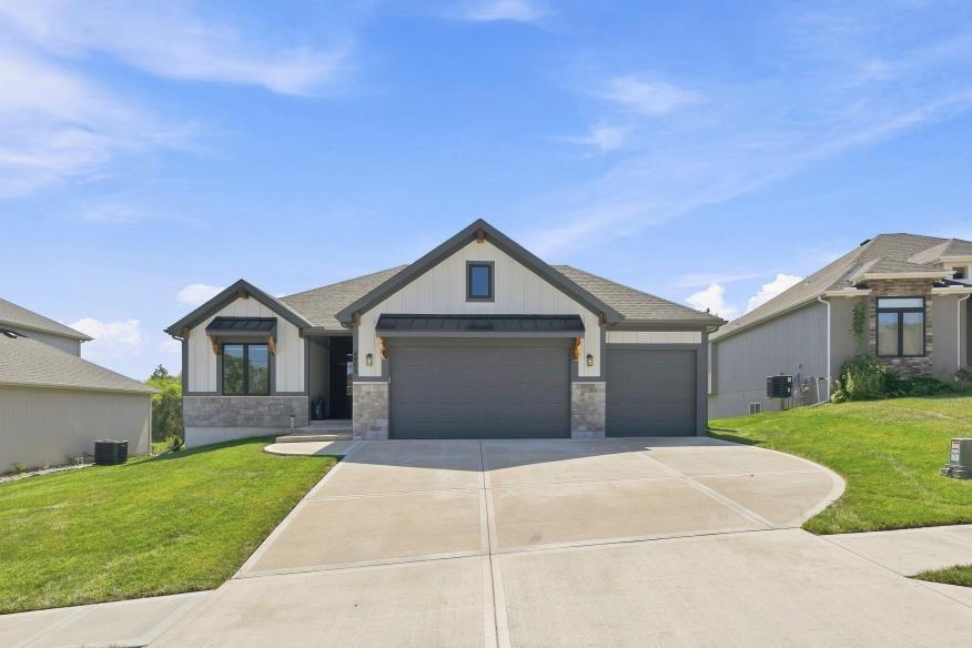 Photo 1 of Single family home for sale at 4905 Ne 88th Street, Kansas City, MO 64156 | MLS# 2640197 | Listing updated on 2026-09-05