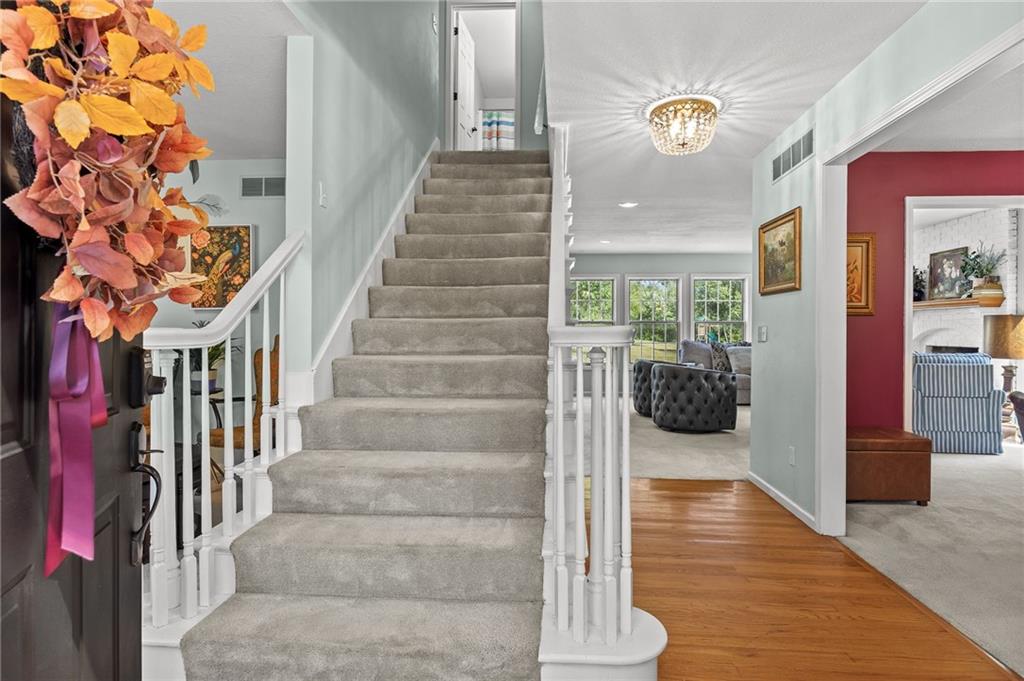 Photo 4 of Single family home for sale at 2201 Green Meadows Ct, Saint Joseph, MO 64506 | MLS# 2640222 | Listing updated on 2026-09-04
