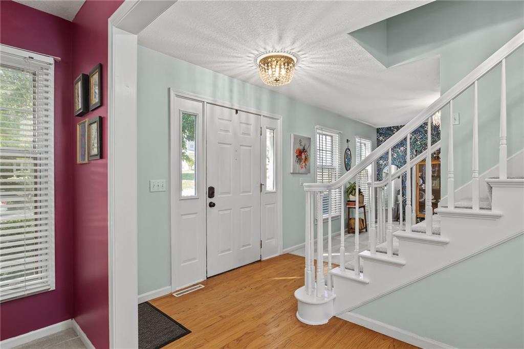 Photo 5 of Single family home for sale at 2201 Green Meadows Ct, Saint Joseph, MO 64506 | MLS# 2640222 | Listing updated on 2026-09-04