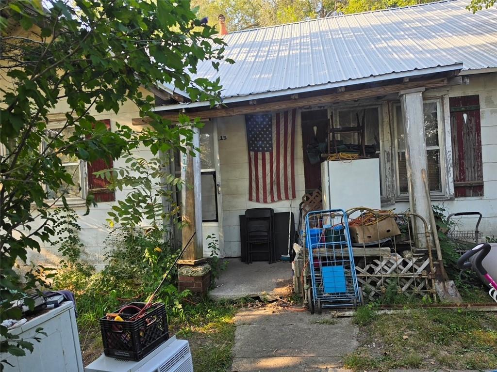Photo 5 of Single family home for sale at 115 N Franklin St, Kingston, MO 64650 | MLS# 2640418 | Listing updated on 2026-09-05