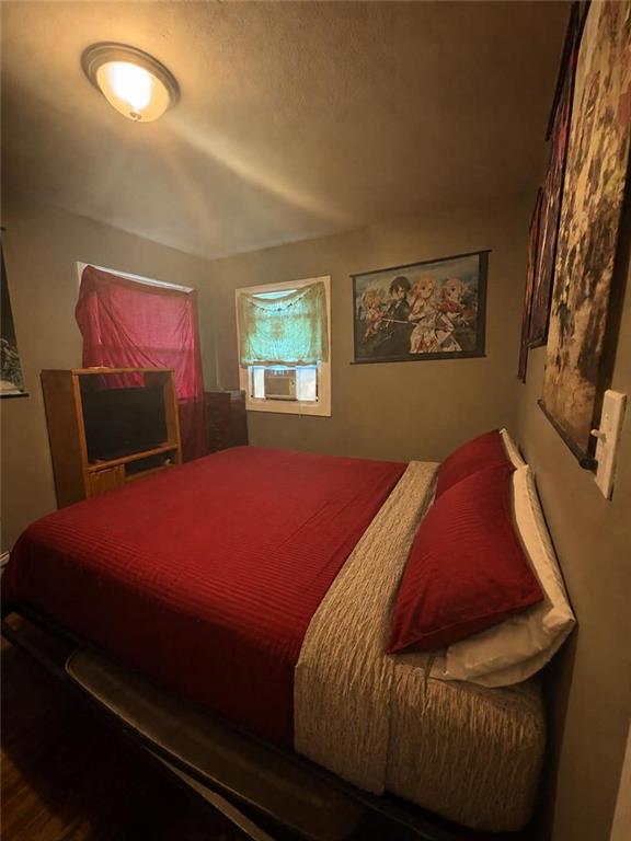 Photo 5 of House for sale at 1427 Oakley Ave, Kansas City, MO 64127 | MLS# 2640467 | Listing updated on 2026-09-04