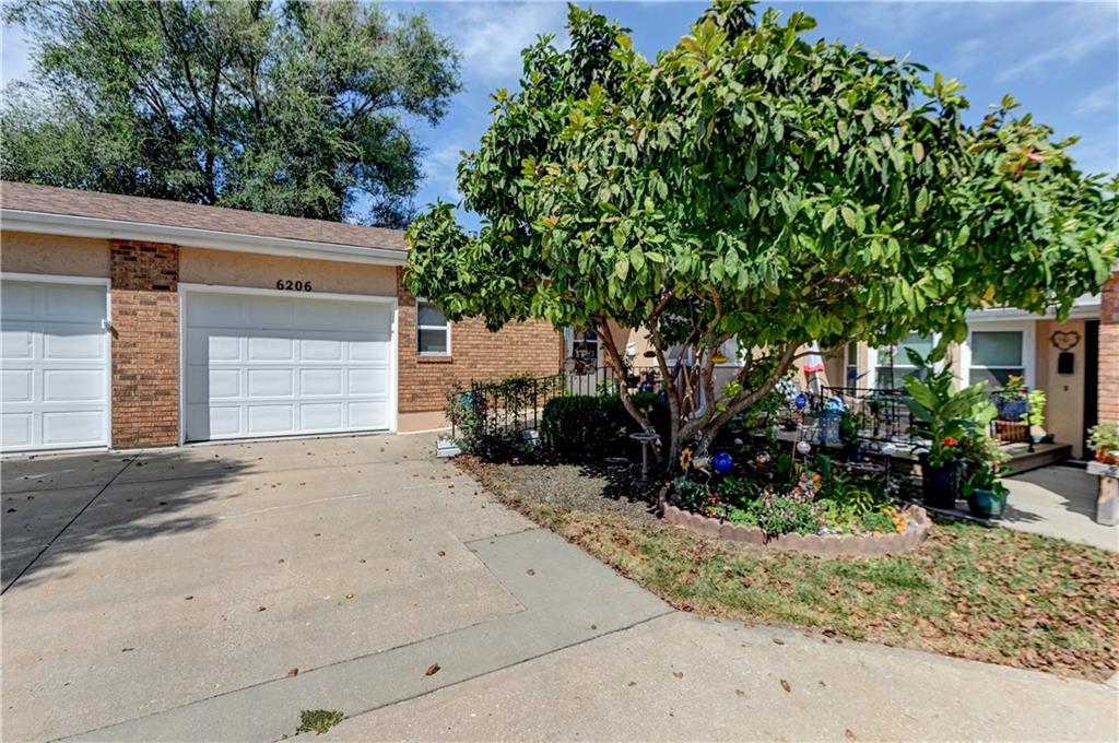 Photo 2 of Single family home for sale at 6206 Ash Ct, Raytown, MO 64133 | MLS# 2640616 | Listing updated on 2026-09-05