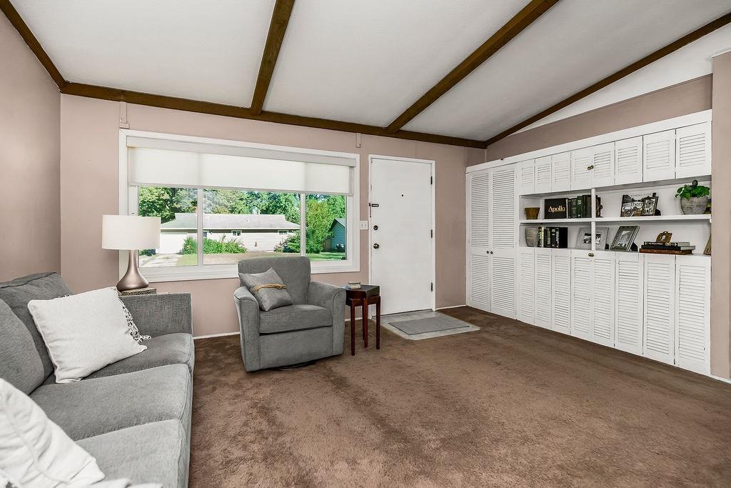 Photo 5 of Single family home for sale at 8602 Everett St, Raytown, MO 64138 | MLS# 2640693 | Listing updated on 2026-09-05