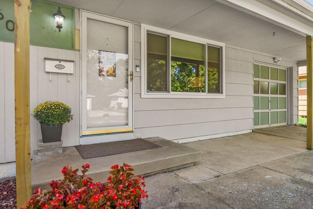 Photo 3 of Single family home for sale at 8602 Everett St, Raytown, MO 64138 | MLS# 2640693 | Listing updated on 2026-09-05