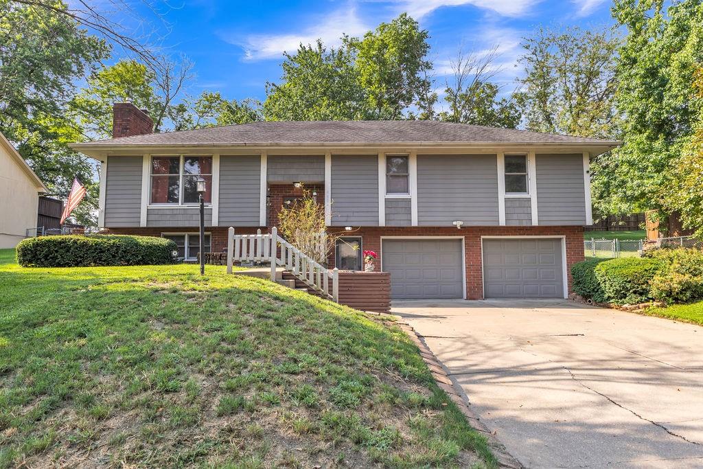 Photo 1 of Single family home for sale at 4404 Rainbow Ct, Saint Joseph, MO 64506 | MLS# 2640777 | Listing updated on 2026-09-06