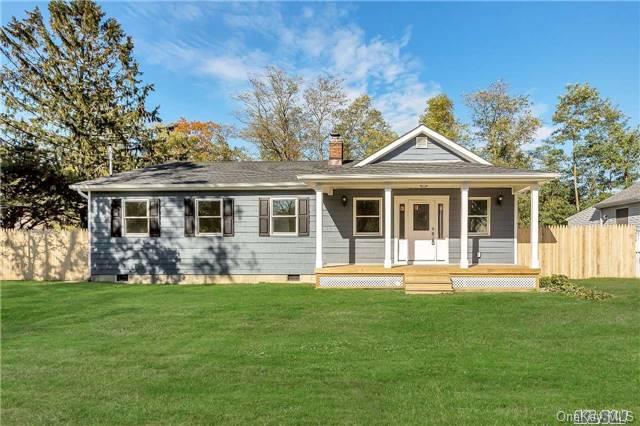 Homes for sale in East Islip, NY | 11 Jackson St, East Islip, NY 11730 | MLS# L2975137