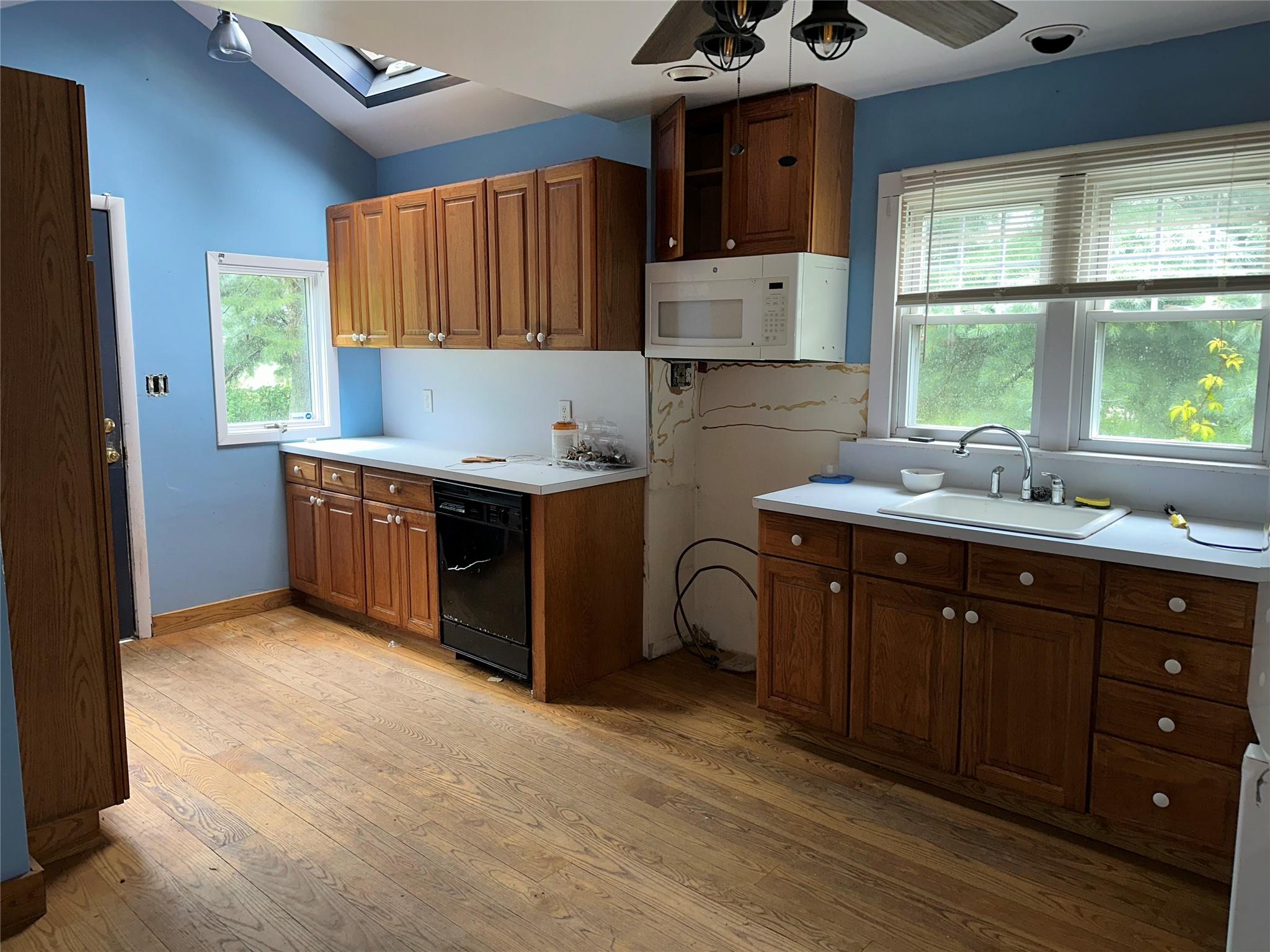 5th image of 77 Lincoln Rd, Brookhaven, NY 11763 | MLS# L3586323