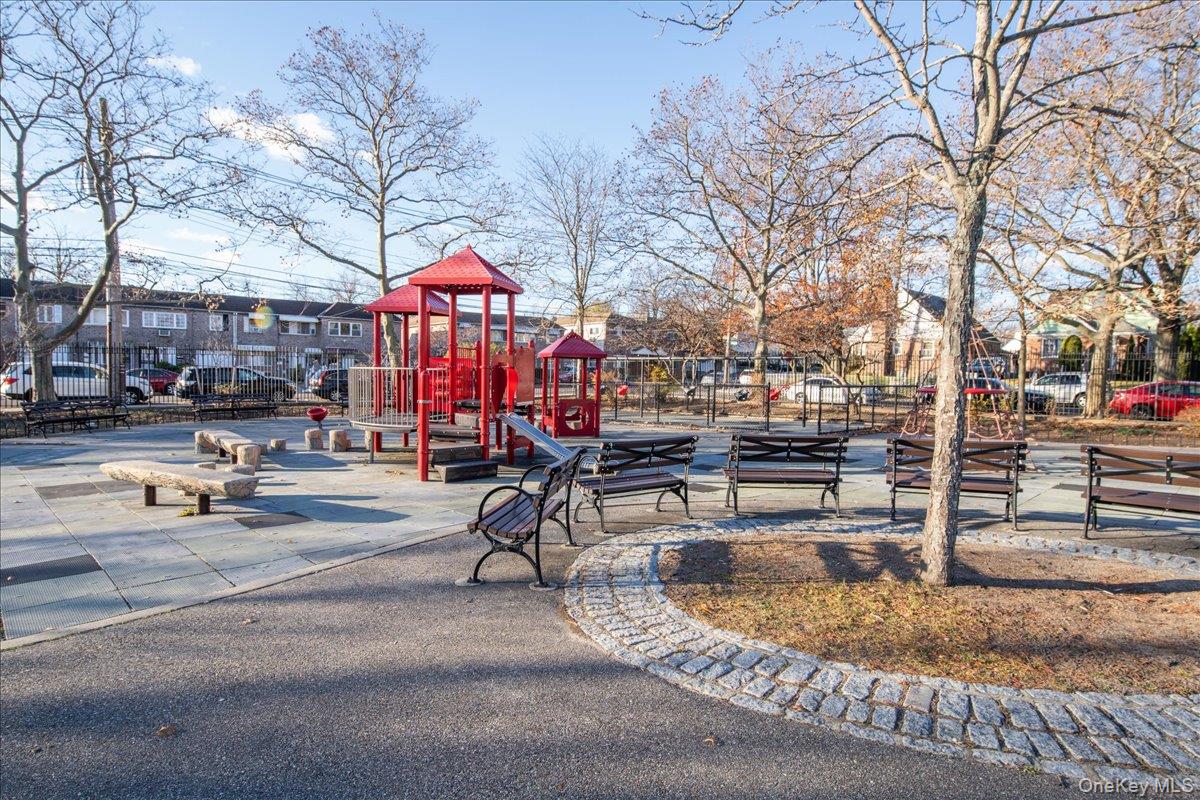 4th image of 139-16 219Th, Laurelton, NY 11413 | MLS# 804137