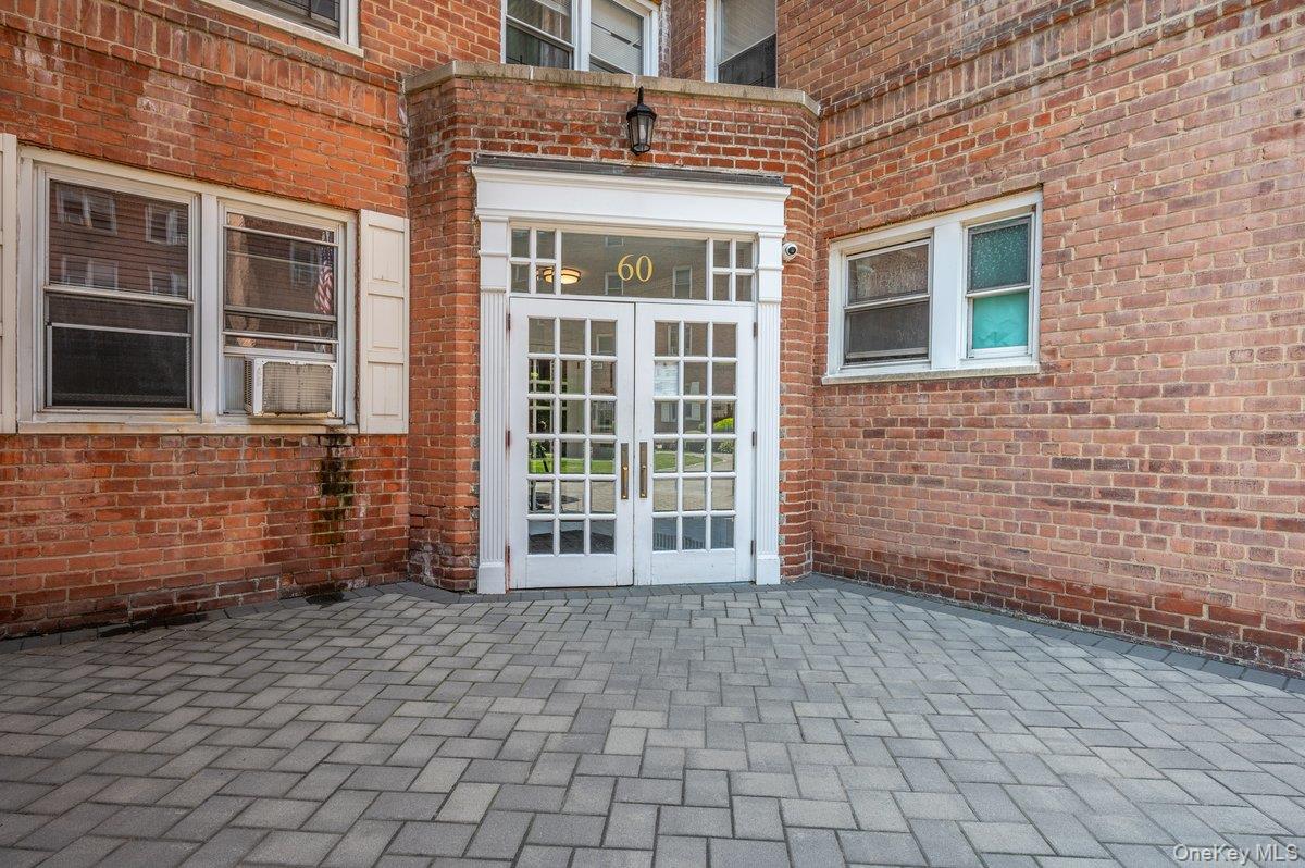3rd image of 60 Locust Ave #604A, New Rochelle, NY 10801 | MLS# 831343