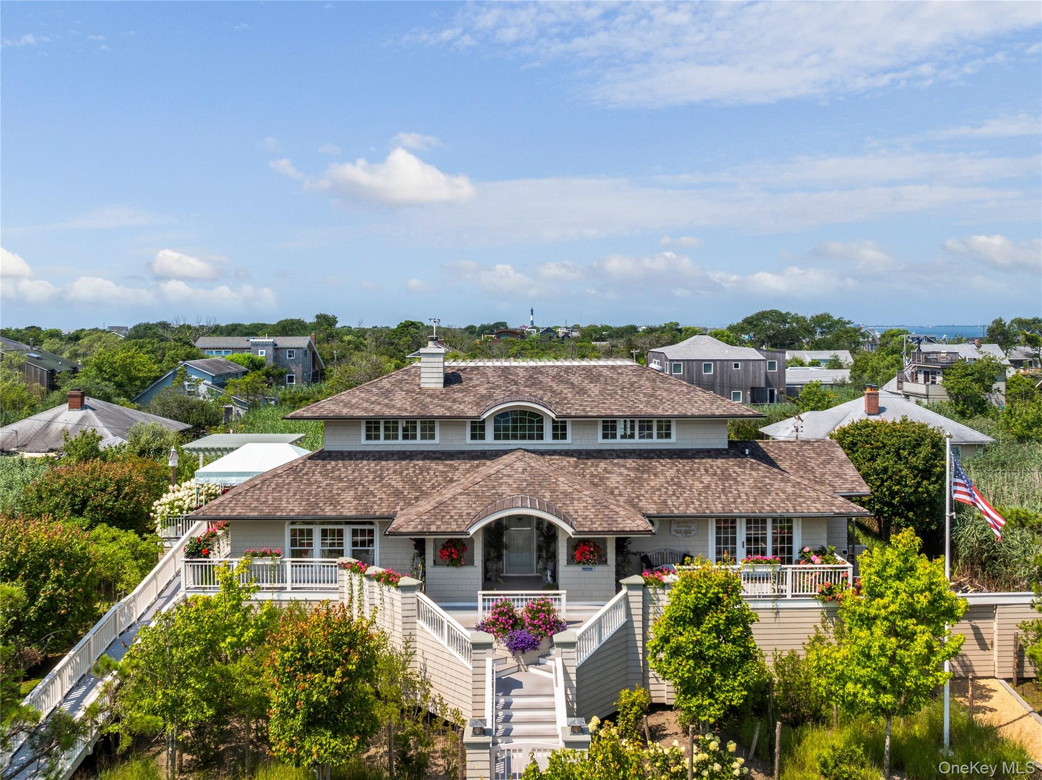 Homes for sale in Islip, NY | 206 Broadway, Islip, NY 11706 | MLS# 832215