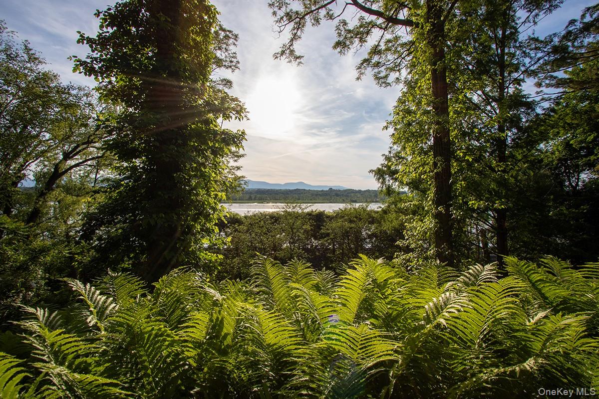 Homes for sale in Hudson, NY | 158 Greendale Rd, Hudson, NY 12534 | MLS# 851719