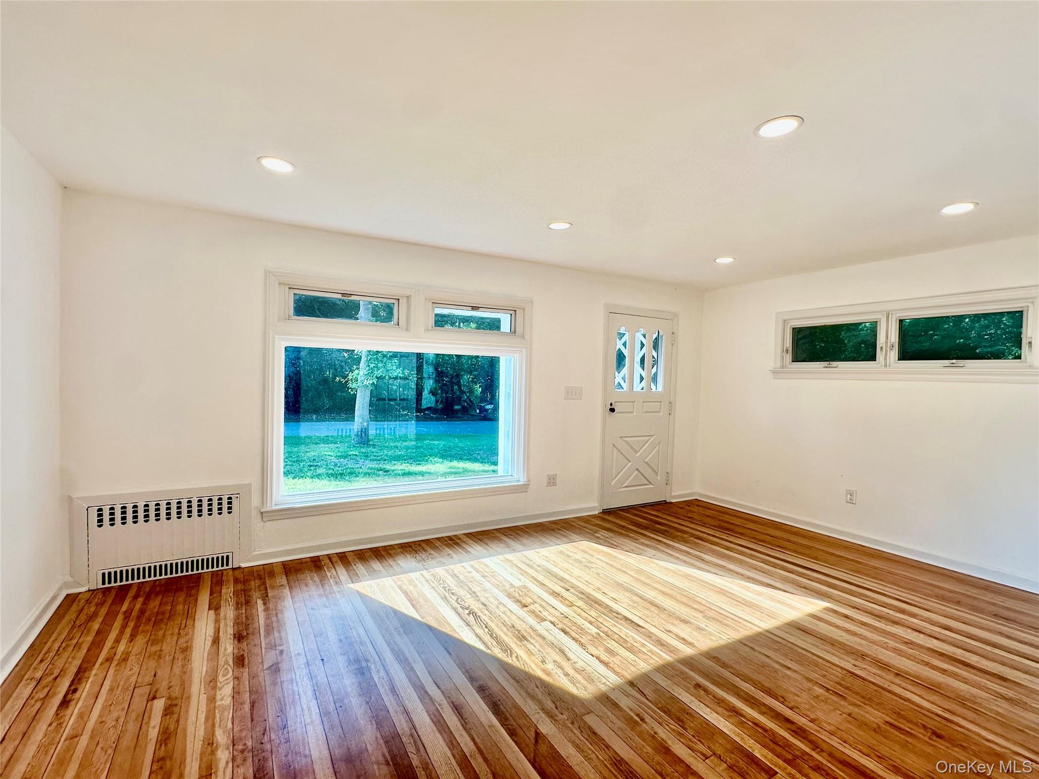 3rd image of 257 Union Ave, Brookhaven, NY 11772 | MLS# 852103