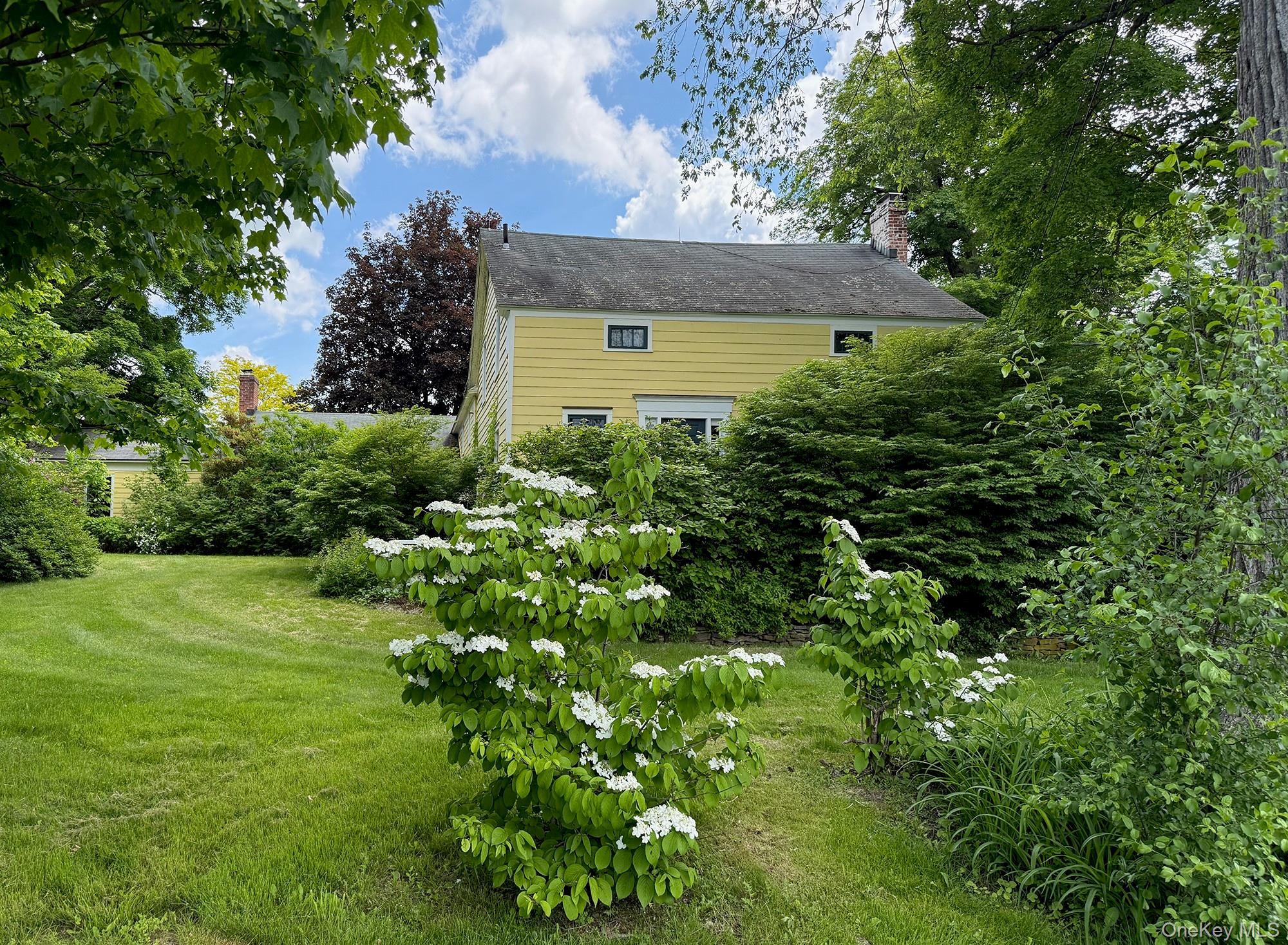 Homes for sale in Chatham, NY | 226 County Route 17, Chatham, NY 12184 | MLS# 855880