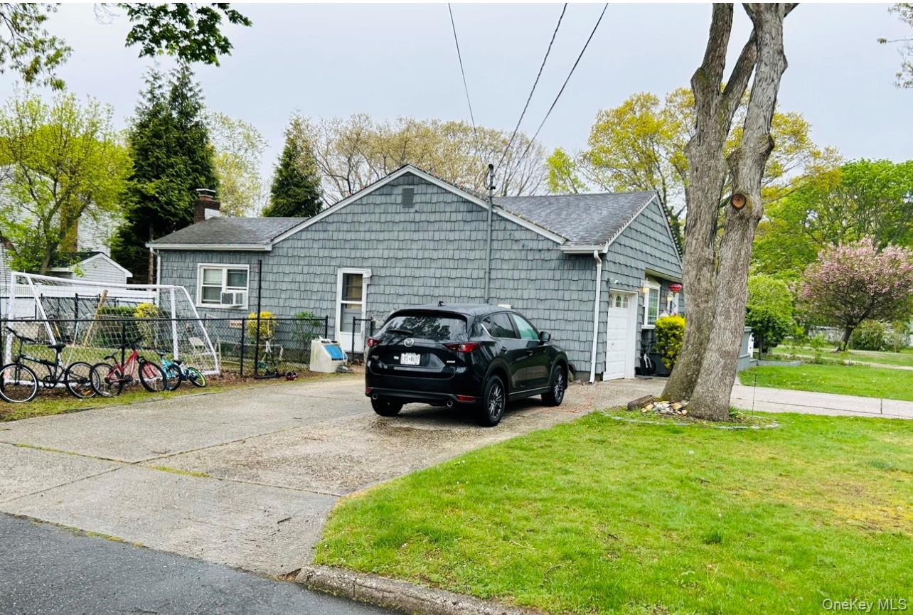 Homes for sale in Brookhaven, NY | 2020 Julia Goldbach Ave, Brookhaven, NY 11779 | MLS# 857418