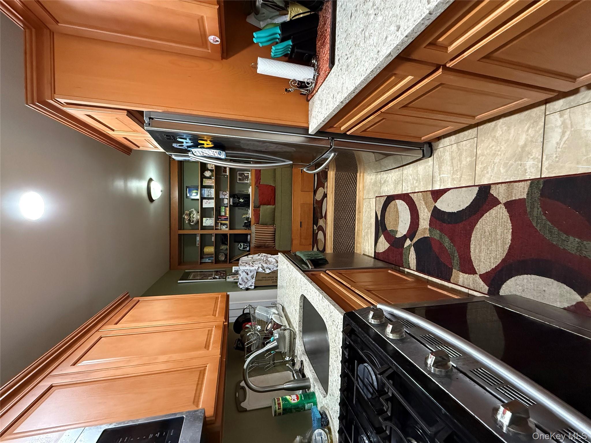 Homes for sale in Mount Vernon, NY | 505 E Lincoln Ave #302, Mount Vernon, NY 10552 | MLS# 862689