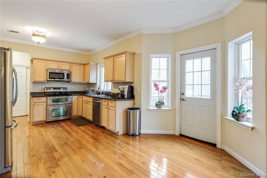 Homes for sale in Fallsburg, NY | 68 Cauthers Ln, Fallsburg, NY 12789 | MLS# 868330