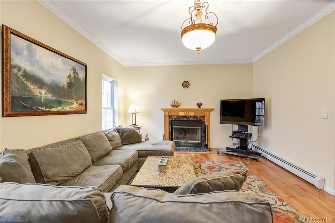 Homes for sale in Fallsburg, NY | 68 Cauthers Ln, Fallsburg, NY 12789 | MLS# 868330