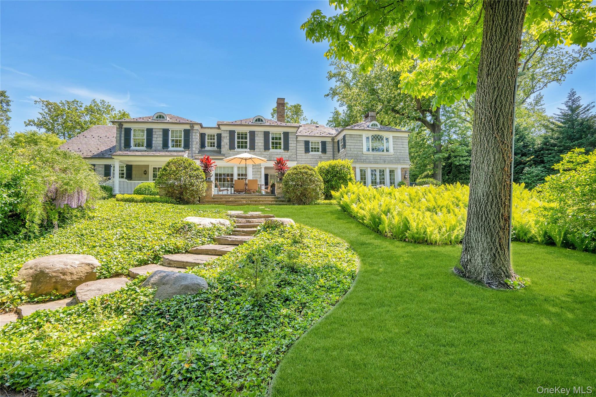 Homes for sale in North Hempstead, NY | 191 Elderfields Rd, North Hempstead, NY 11030 | MLS# 869172