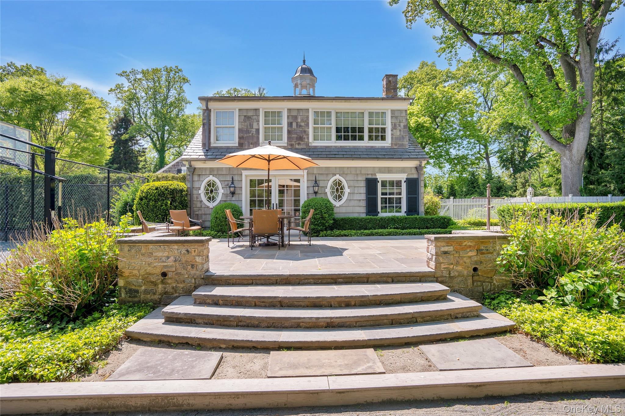 Homes for sale in North Hempstead, NY | 191 Elderfields Rd, North Hempstead, NY 11030 | MLS# 869172
