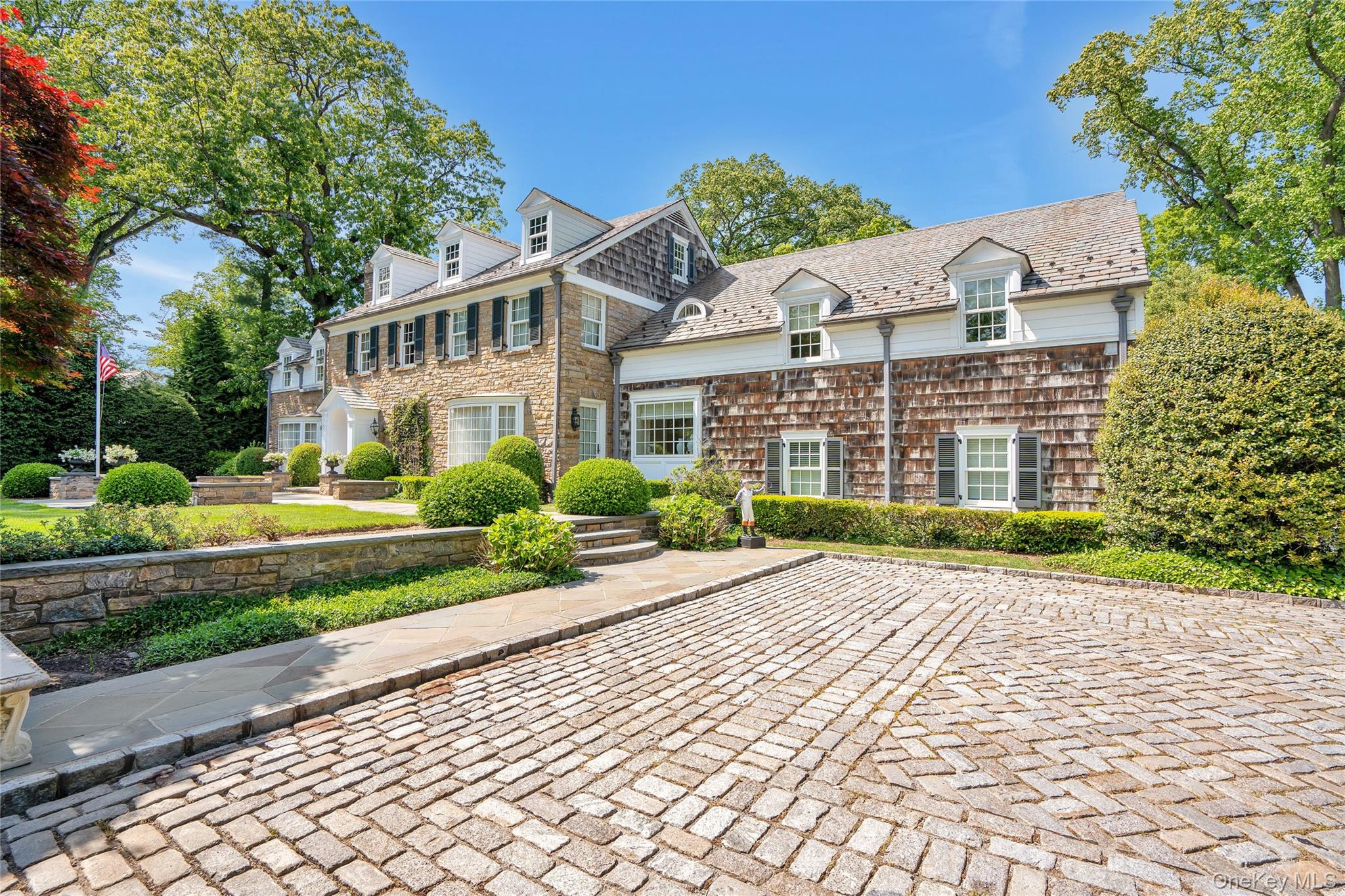 Homes for sale in North Hempstead, NY | 191 Elderfields Rd, North Hempstead, NY 11030 | MLS# 869172