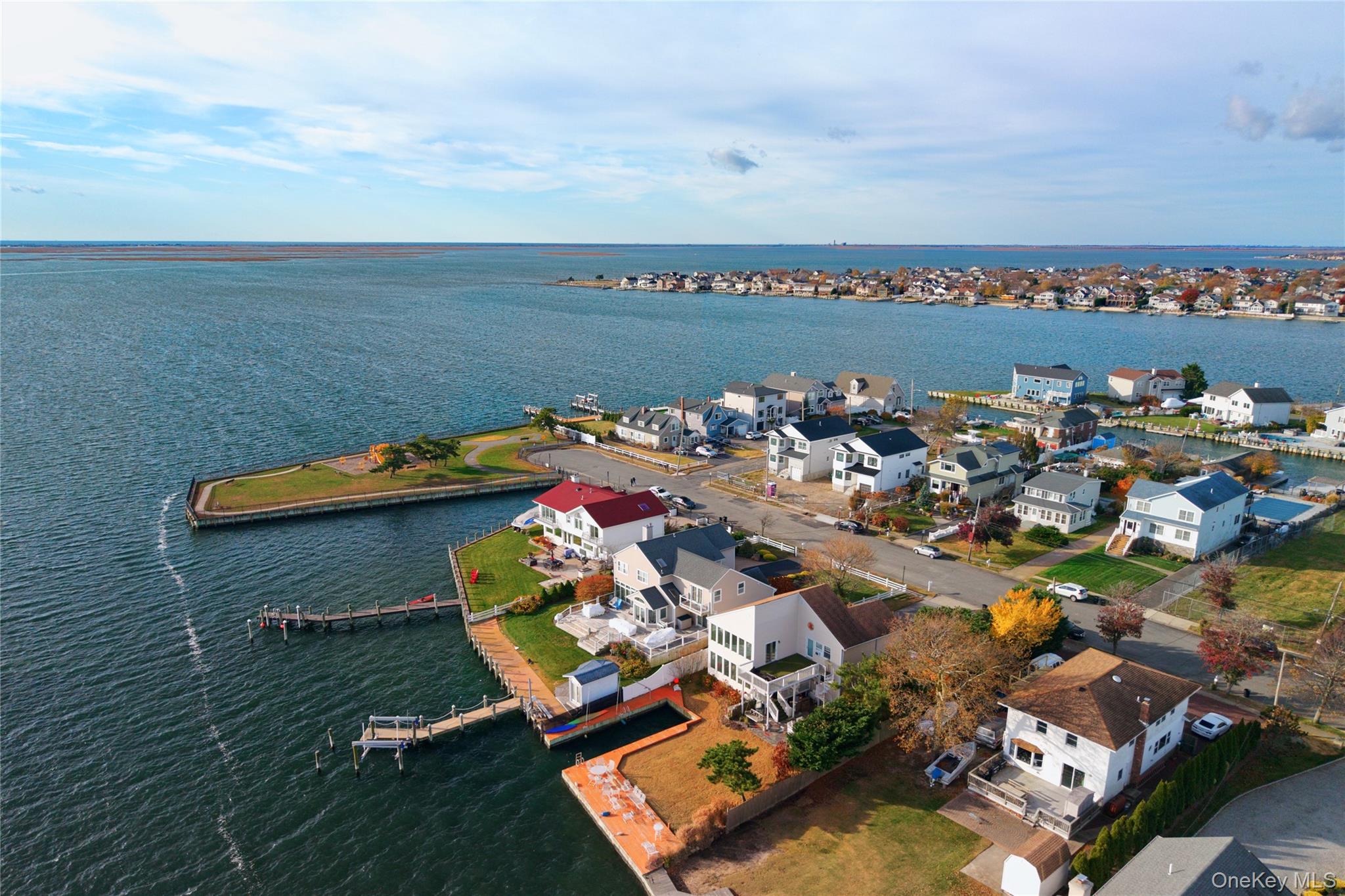 Homes for sale in Oyster Bay, NY | 101 Clocks Blvd, Oyster Bay, NY 11758 | MLS# 875005