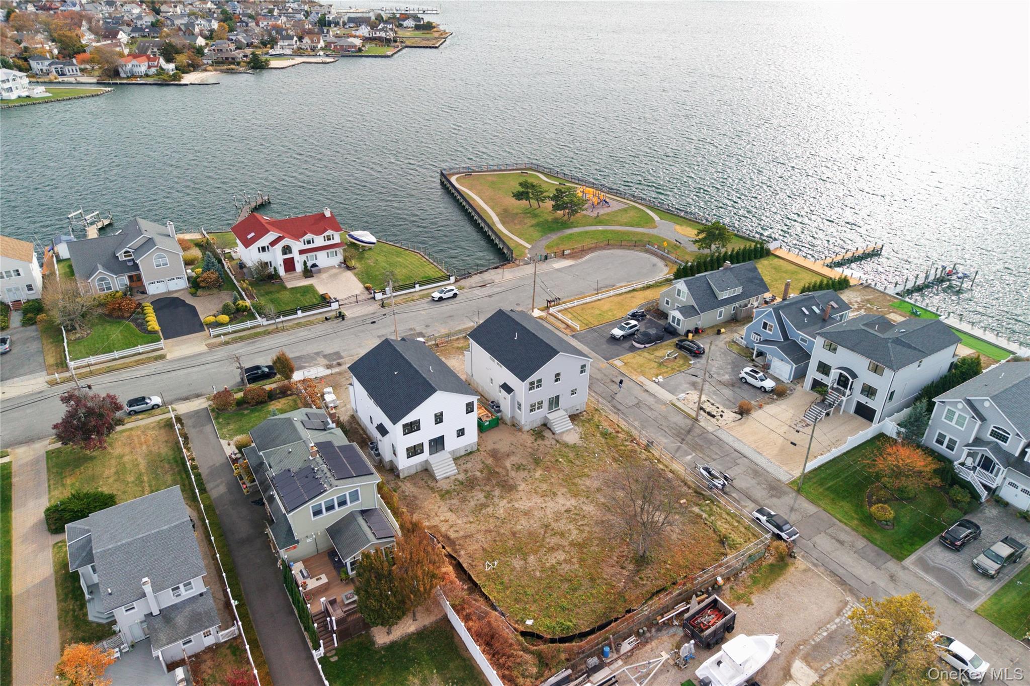 Homes for sale in Oyster Bay, NY | 103 Clocks Blvd, Oyster Bay, NY 11758 | MLS# 875037