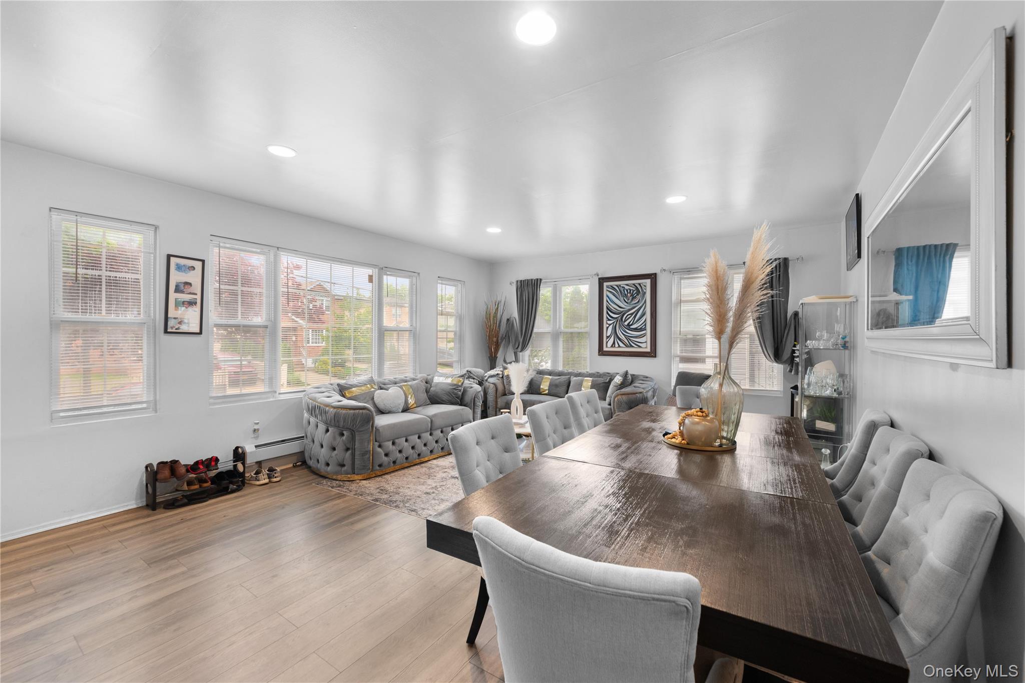 Homes for sale in New York, NY | 238-47 148Th Dr, New York, NY 11422 | MLS# 879836