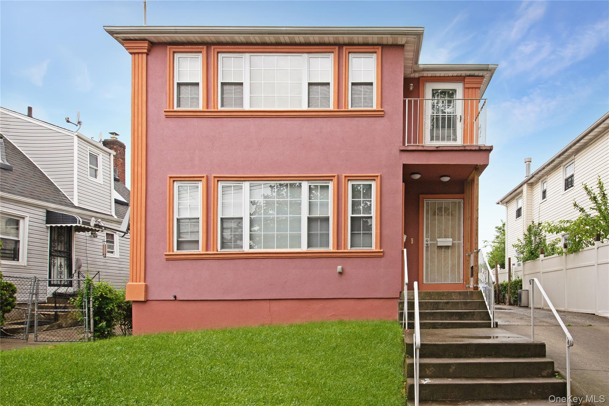 Homes for sale in New York, NY | 238 47 148th Dr, New York, NY 11422 | MLS# 879836