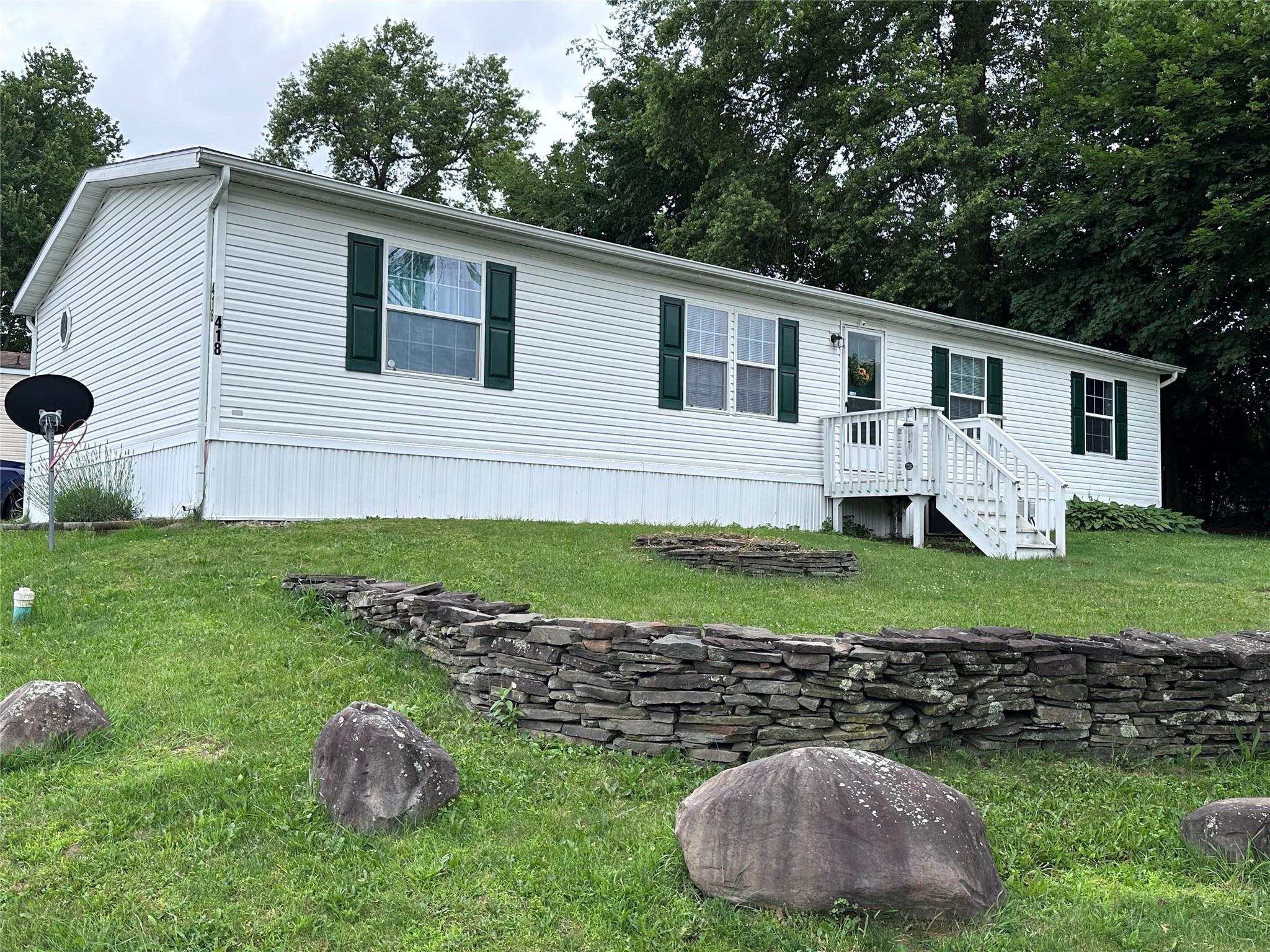 Homes for sale in New Windsor, NY | 418 Sandgate Dr, New Windsor, NY 12553 | MLS# 880697