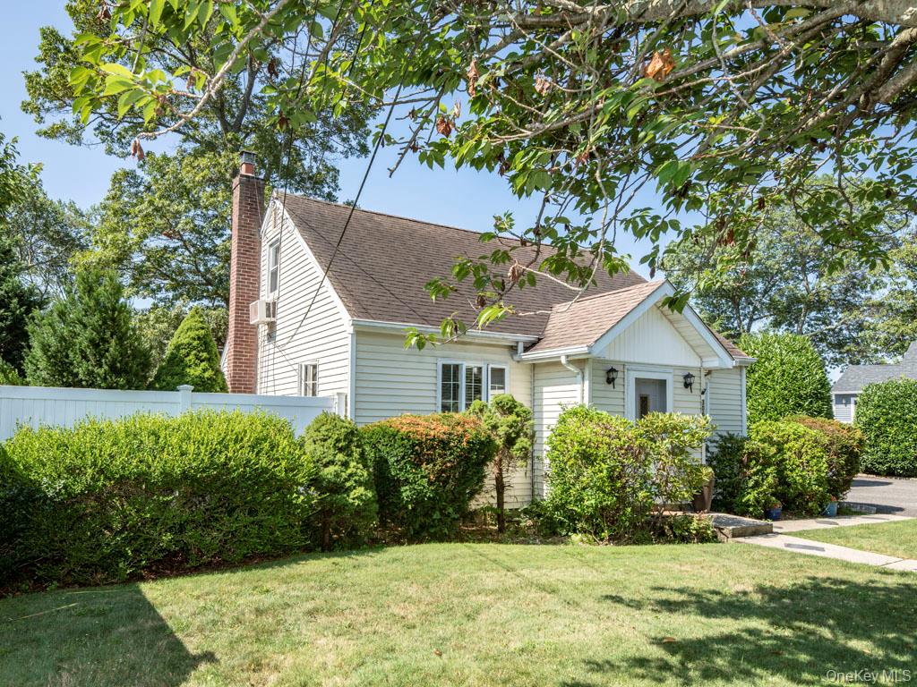 2nd image of 306 Clay Ave, Islip, NY 11795 | MLS# 881781