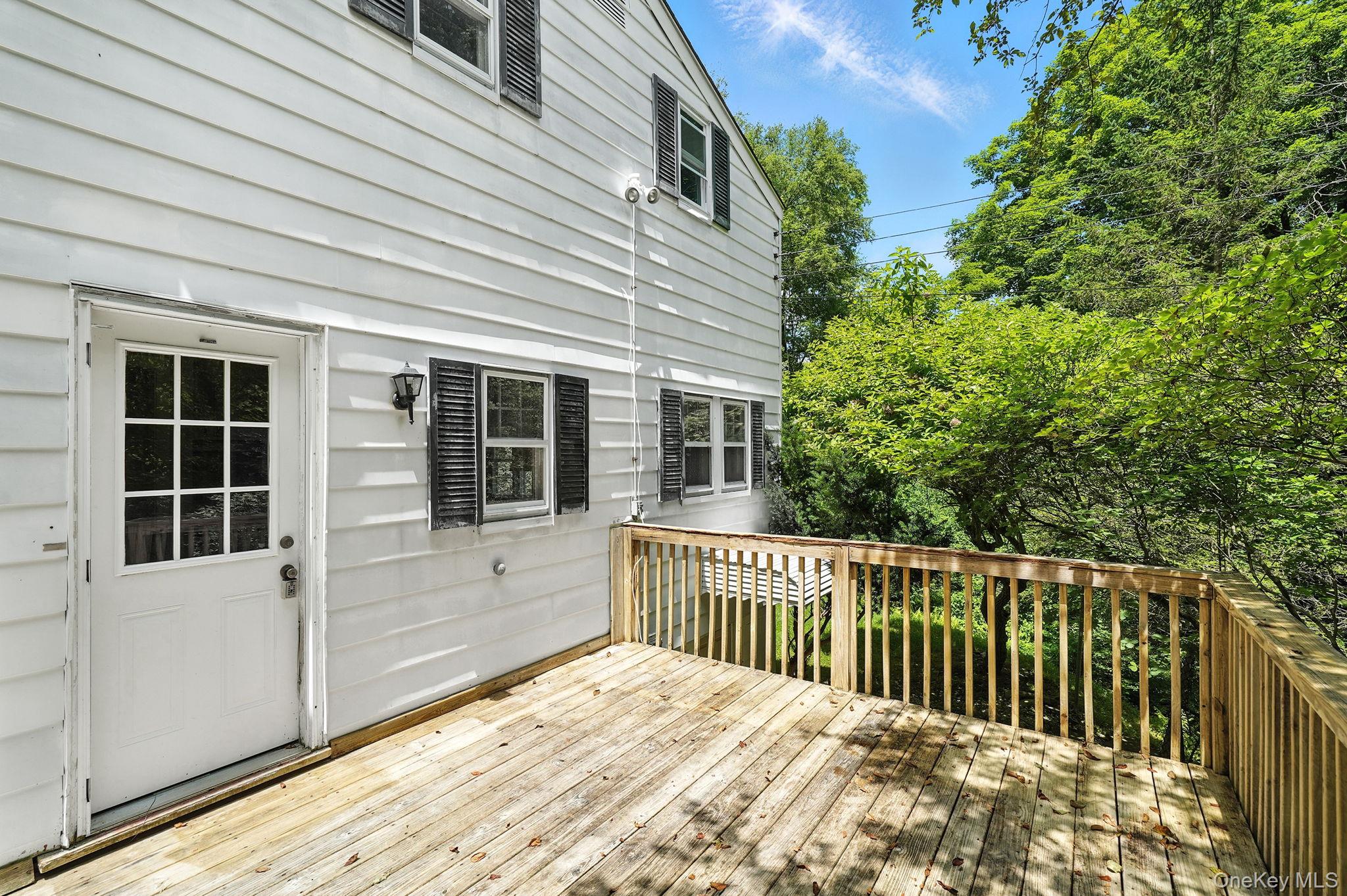 Homes for sale in Somers, NY | 16 Overlook Way, Somers, NY 10578 | MLS# 883461