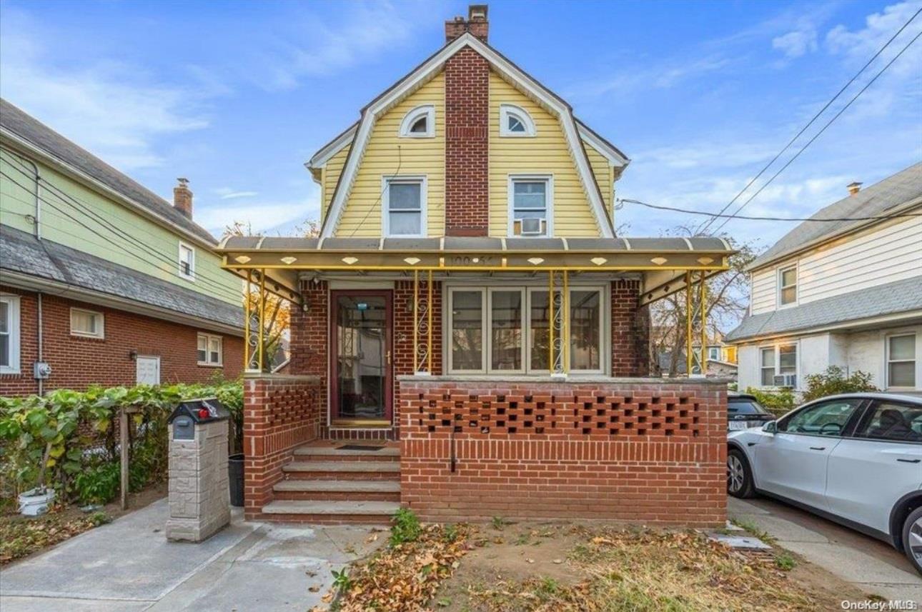 Homes for sale in New York, NY | 100-56 223Rd St, New York, NY 11429 | MLS# 884089