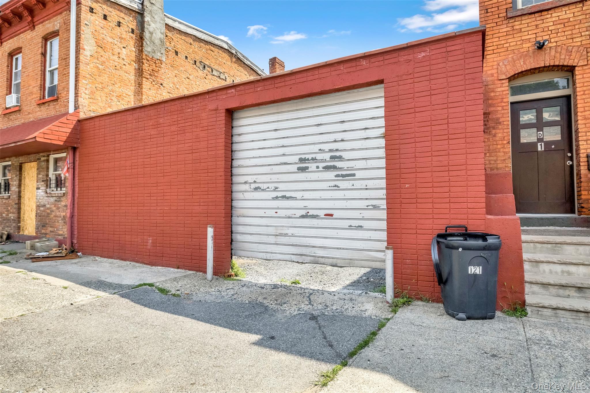 Homes for sale in Newburgh (city), NY | 119 William St, Newburgh (city), NY 12550 | MLS# 885190