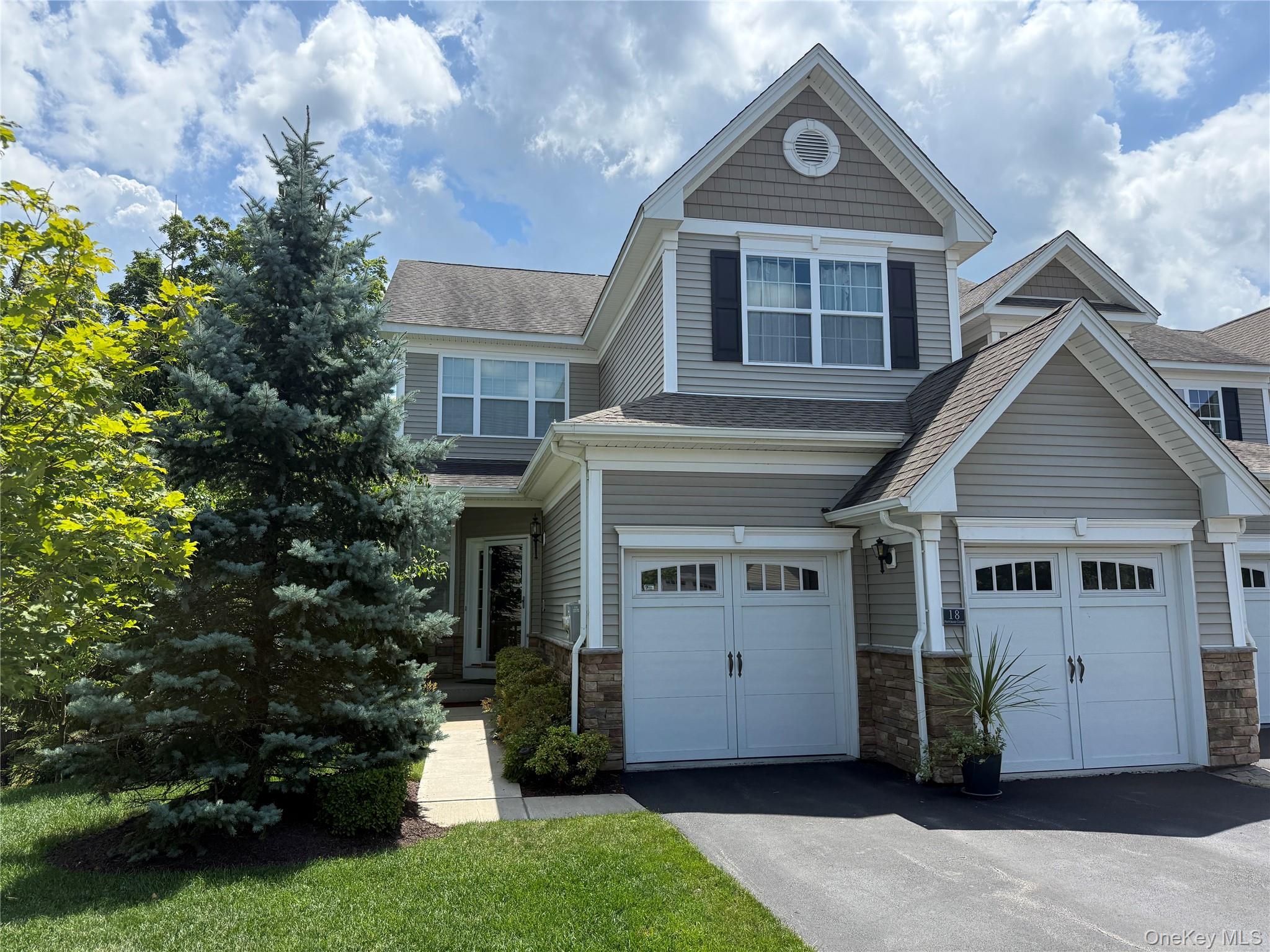 Homes for sale in Fishkill, NY | 18 Pritchard Ct, Fishkill, NY 12524 | MLS# 886382