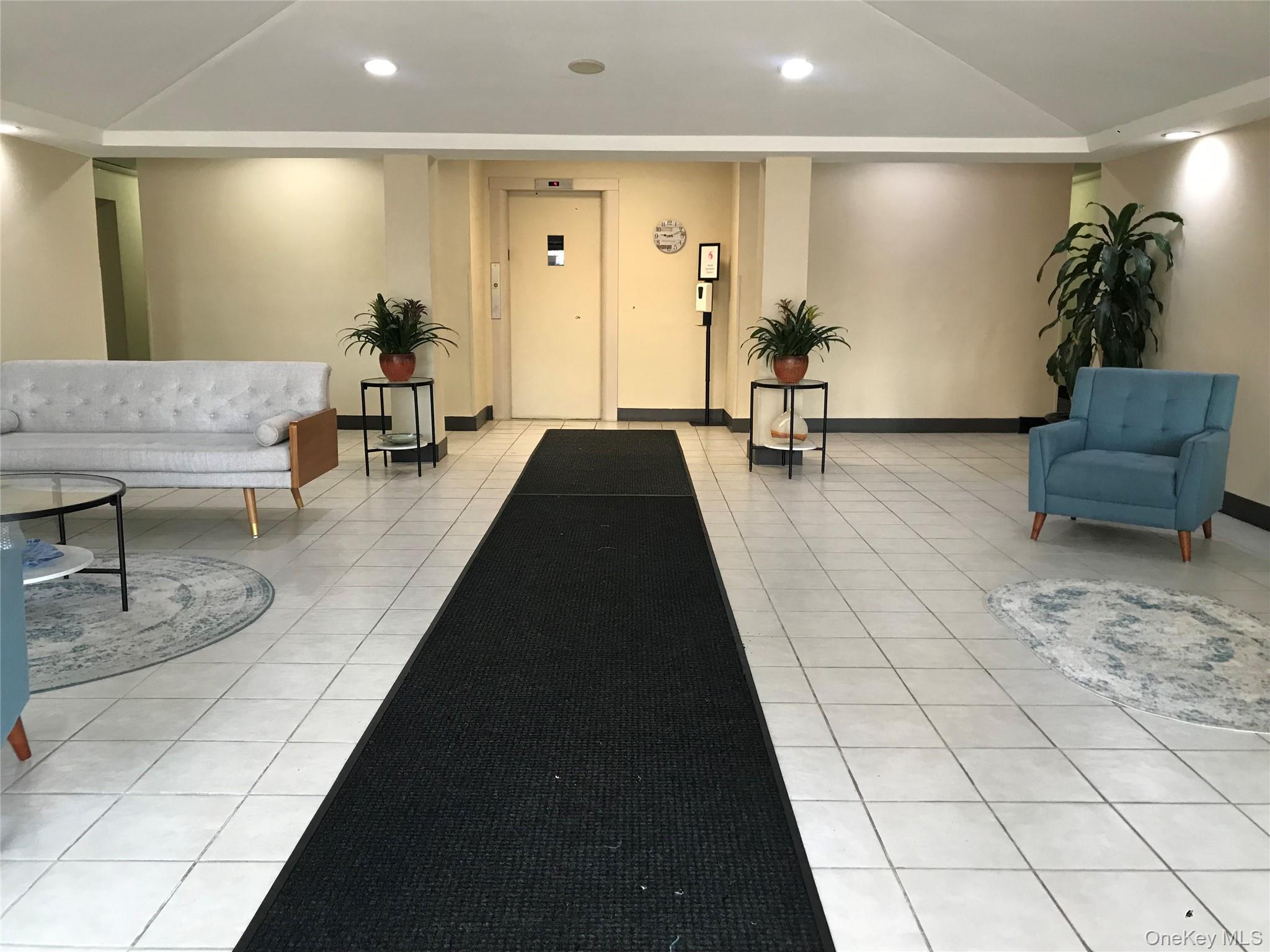 Homes for sale in Long Beach, NY | 855 E Broadway #2D1, Long Beach, NY 11561 | MLS# 887317