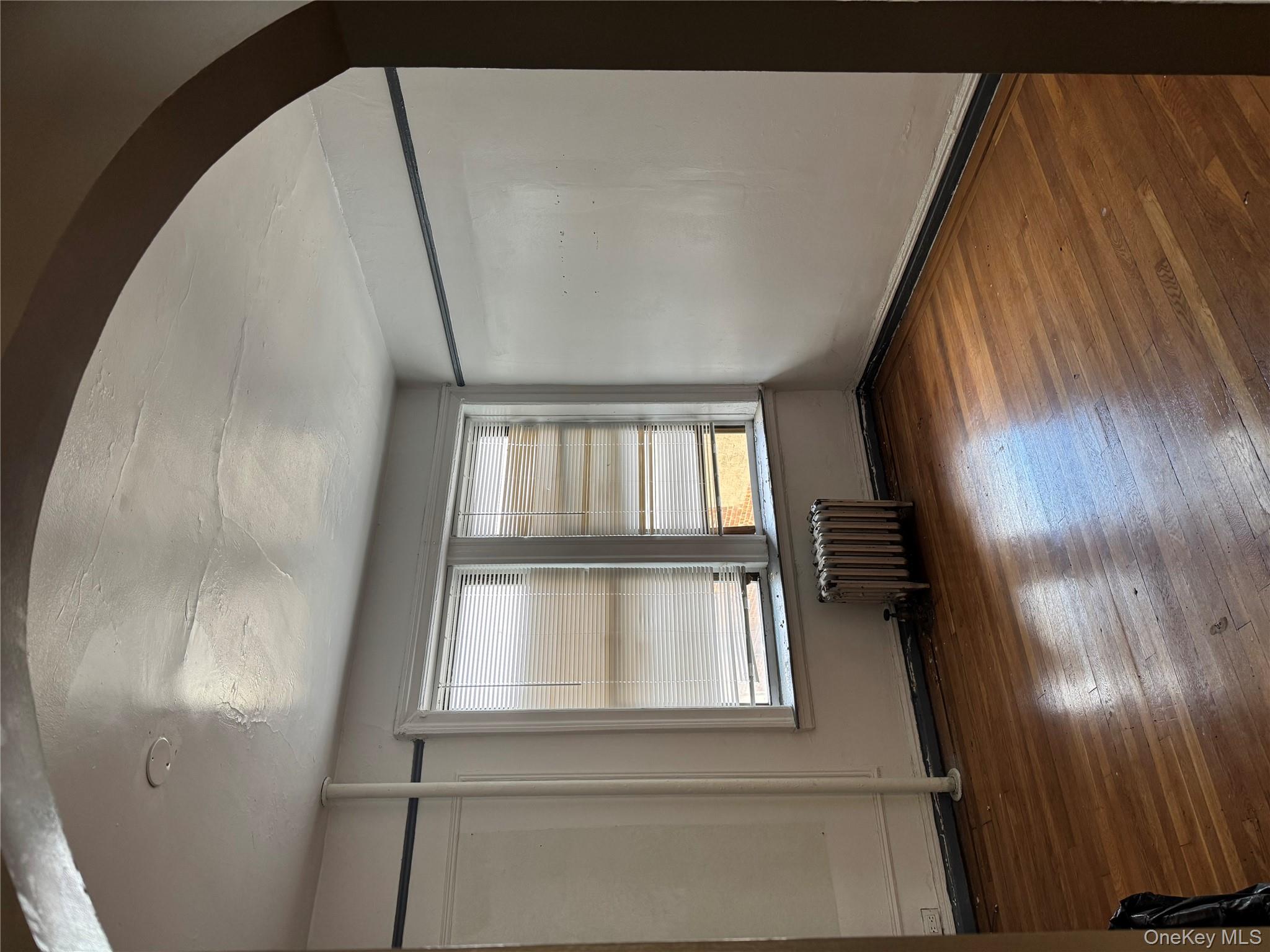 Homes for sale in New York, NY | 2922 Barnes Ave #3A, New York, NY 10467 | MLS# 888543