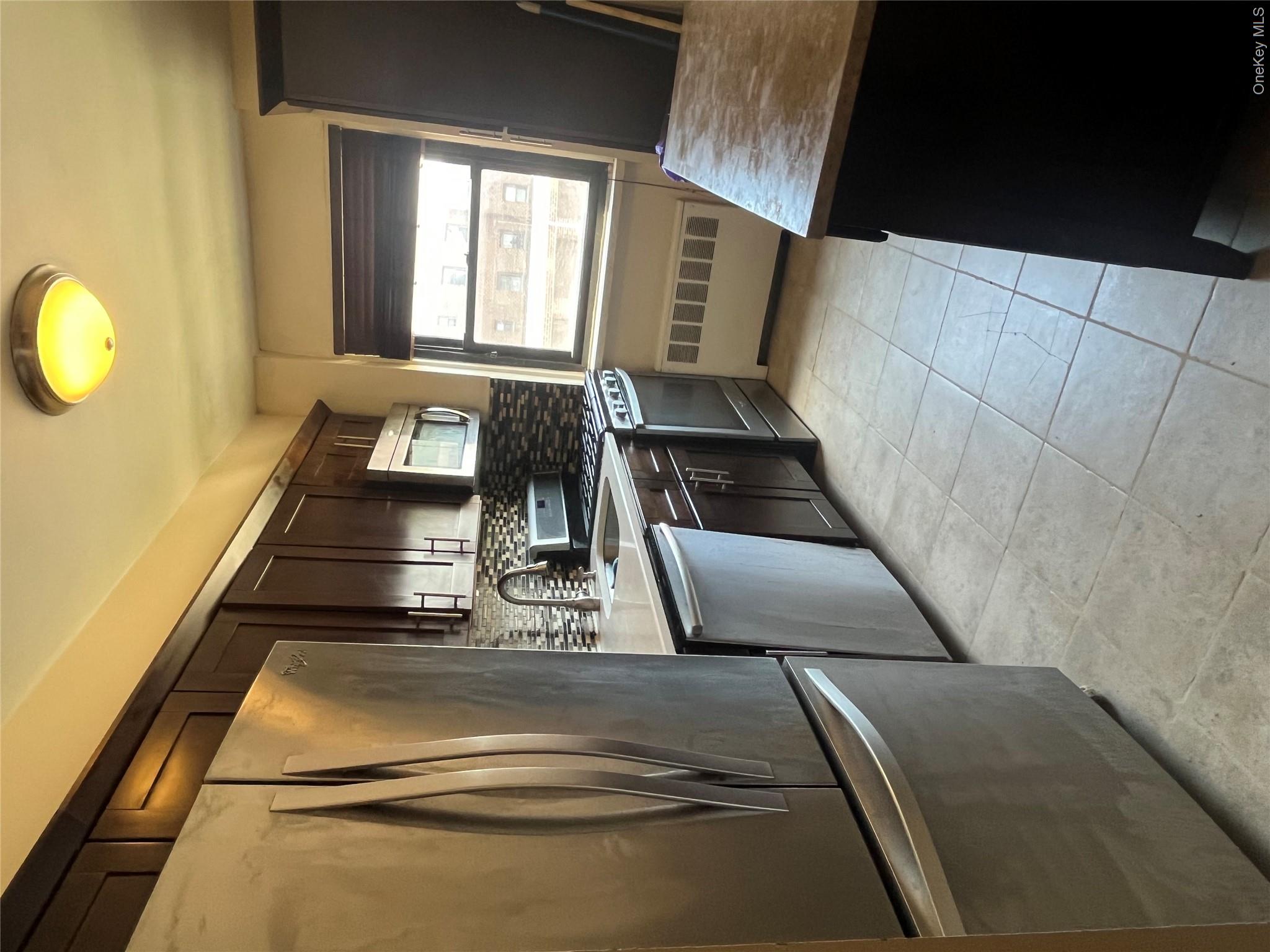 4th image of 90-32 153 Ave #0029, Howard Beach, NY 11414 | MLS# 888647