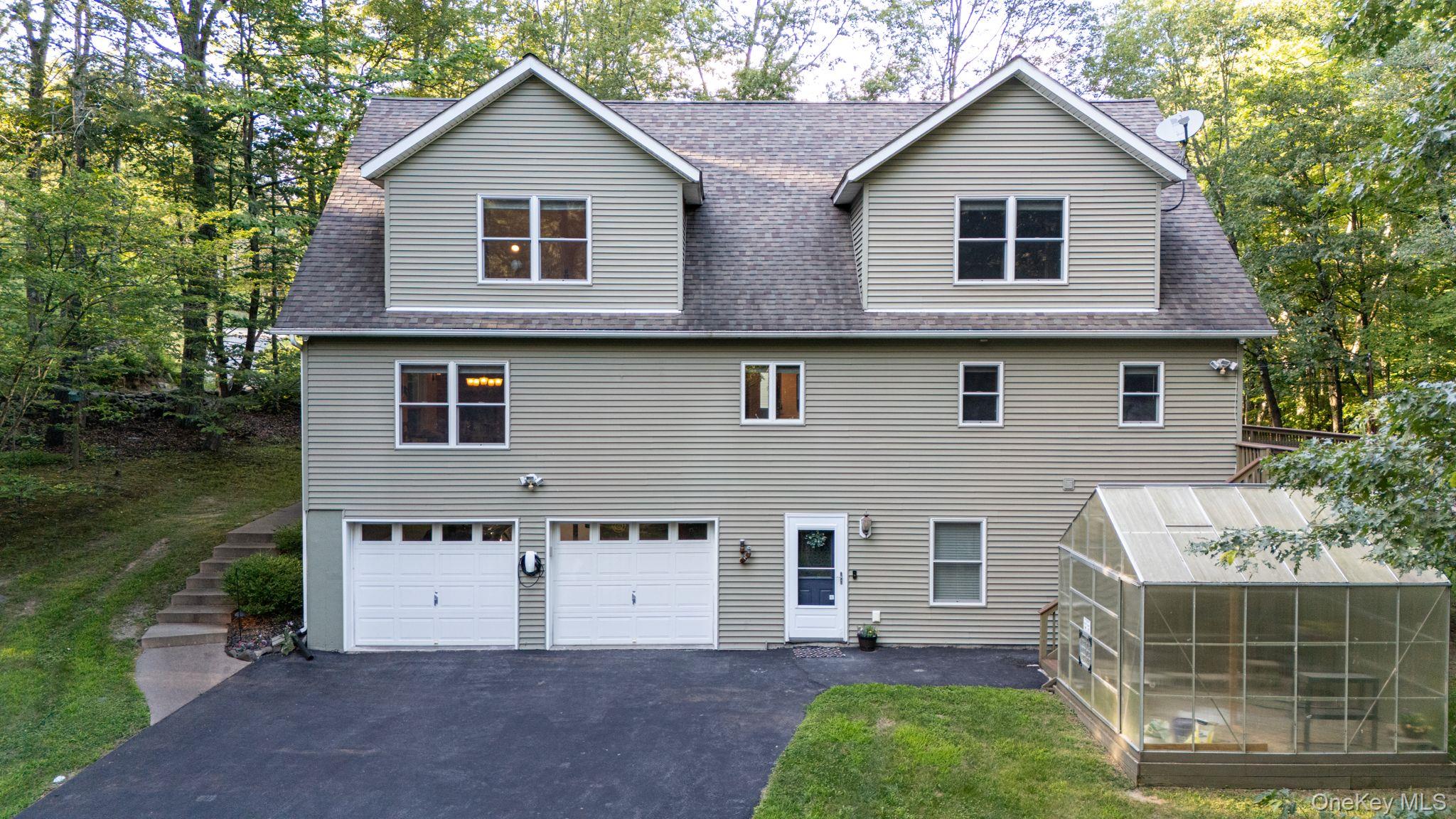 Homes for sale in Mamakating, NY | 609 Red Hill Road Road, Mamakating, NY 12790 | MLS# 891994