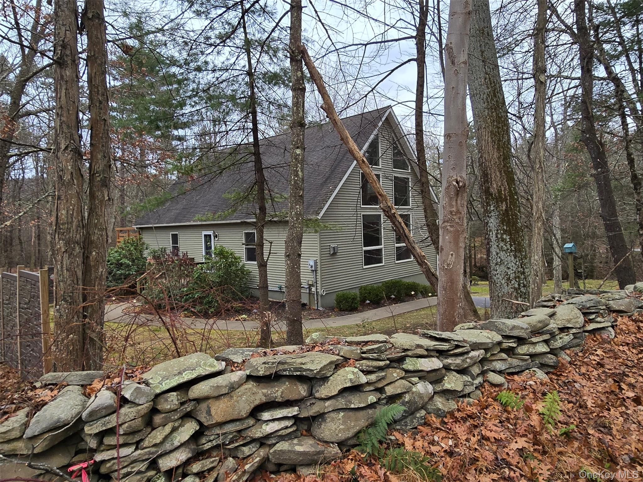 Homes for sale in Mamakating, NY | 609 Red Hill Road Road, Mamakating, NY 12790 | MLS# 891994