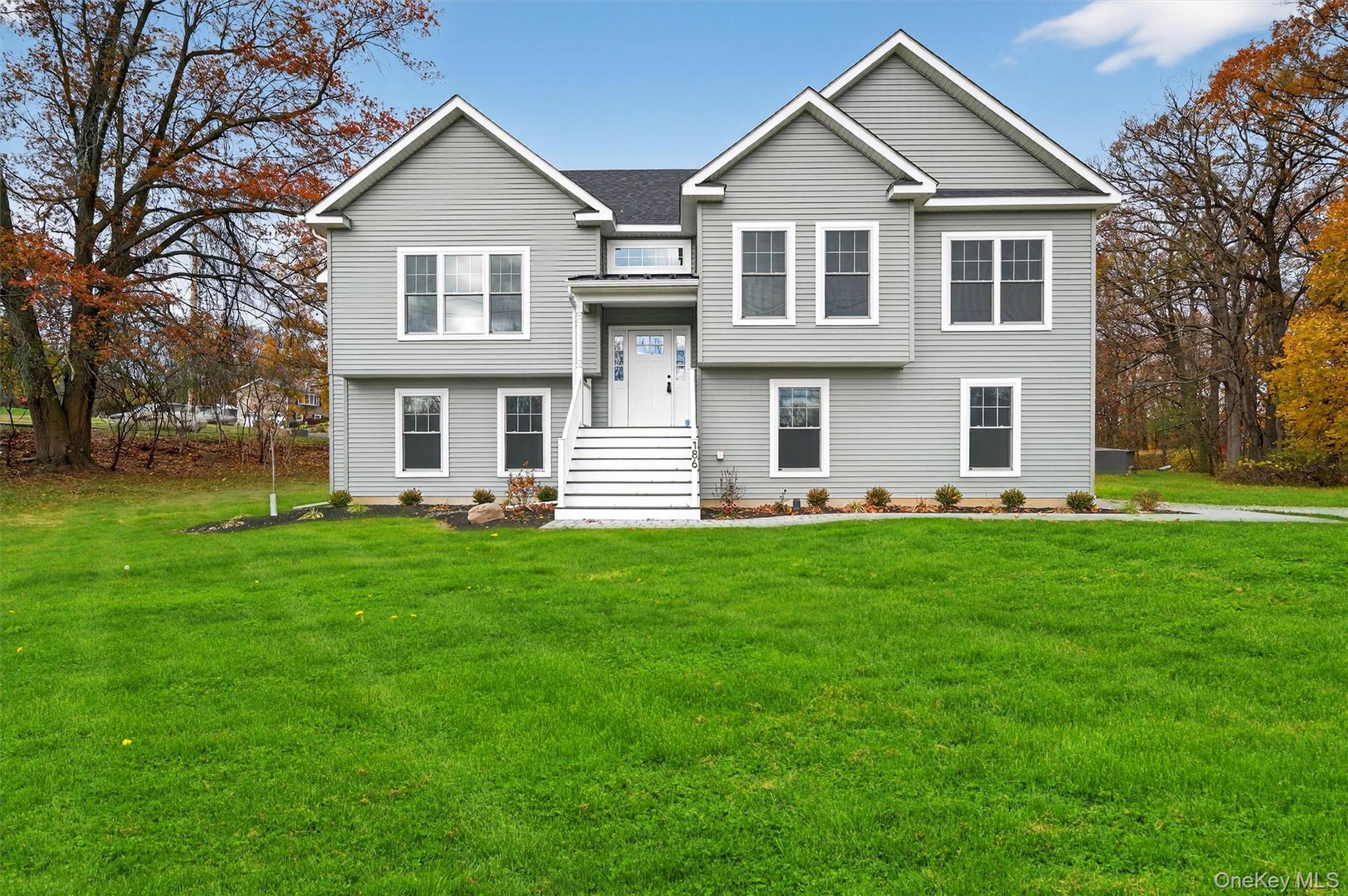 Homes for sale in New Windsor, NY | 186 Moores Hill Rd, New Windsor, NY 12553 | MLS# 892012