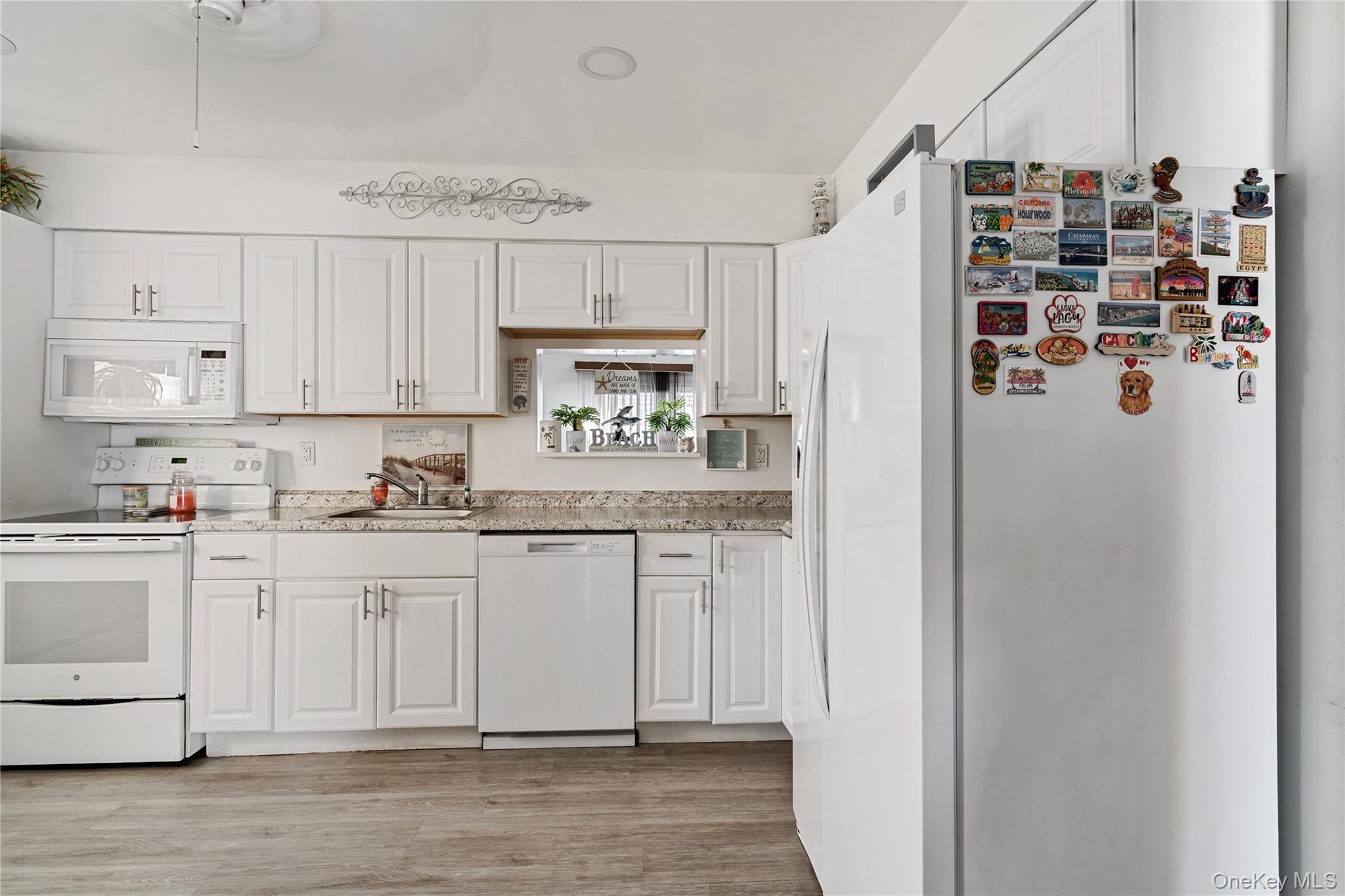 Homes for sale in Babylon, NY | 245 Lido Pkwy, Babylon, NY 11757 | MLS# 892798