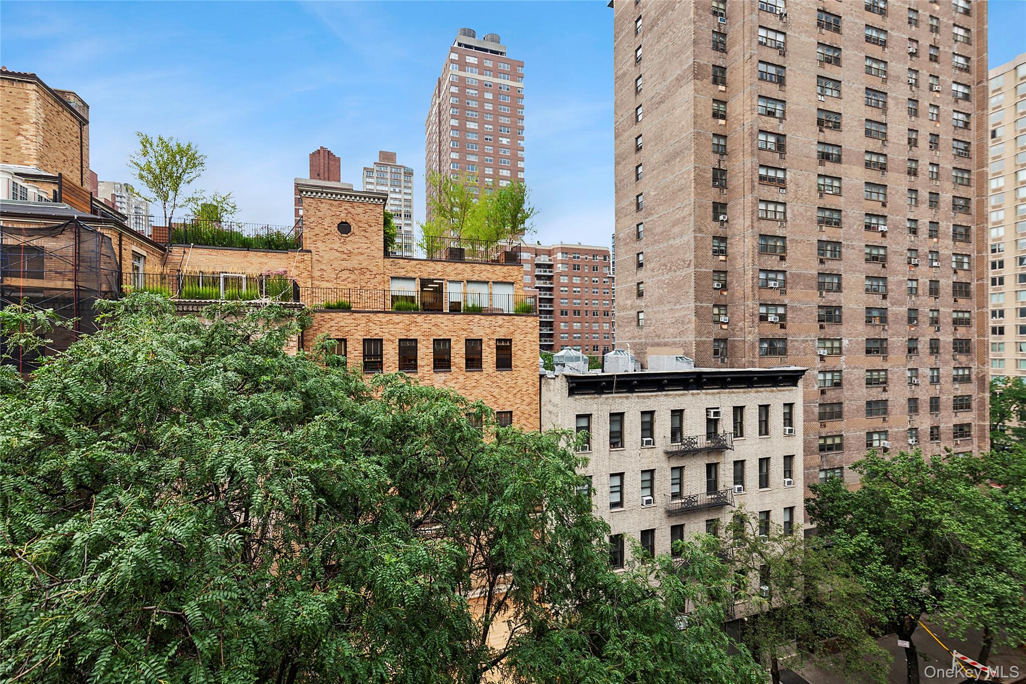 8th image of 330 E 70th St #6E, New York, NY 10021 | MLS# 894828