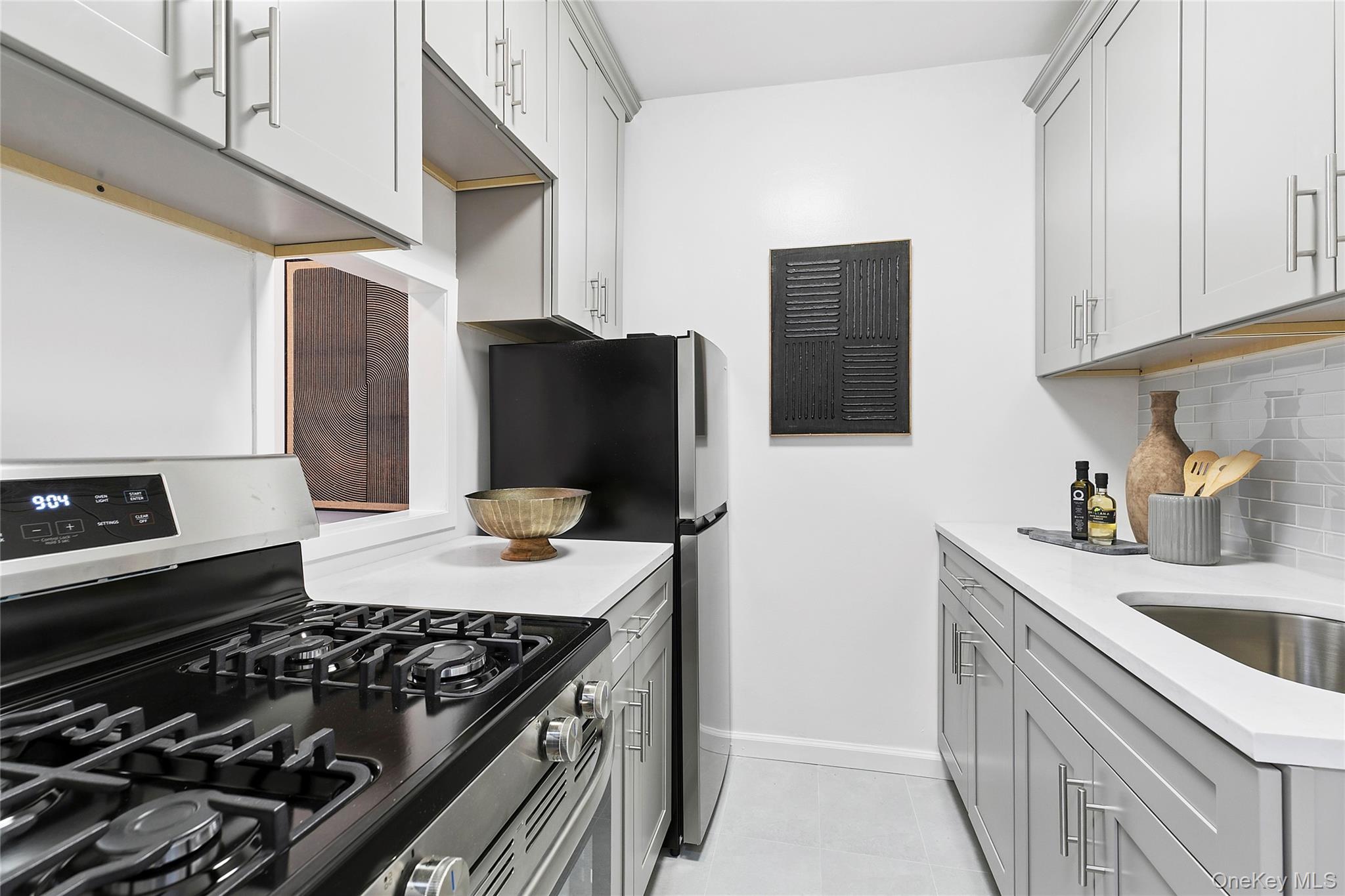 Homes for sale in New York, NY | 330 E 70Th St #6E, New York, NY 10021 | MLS# 894828