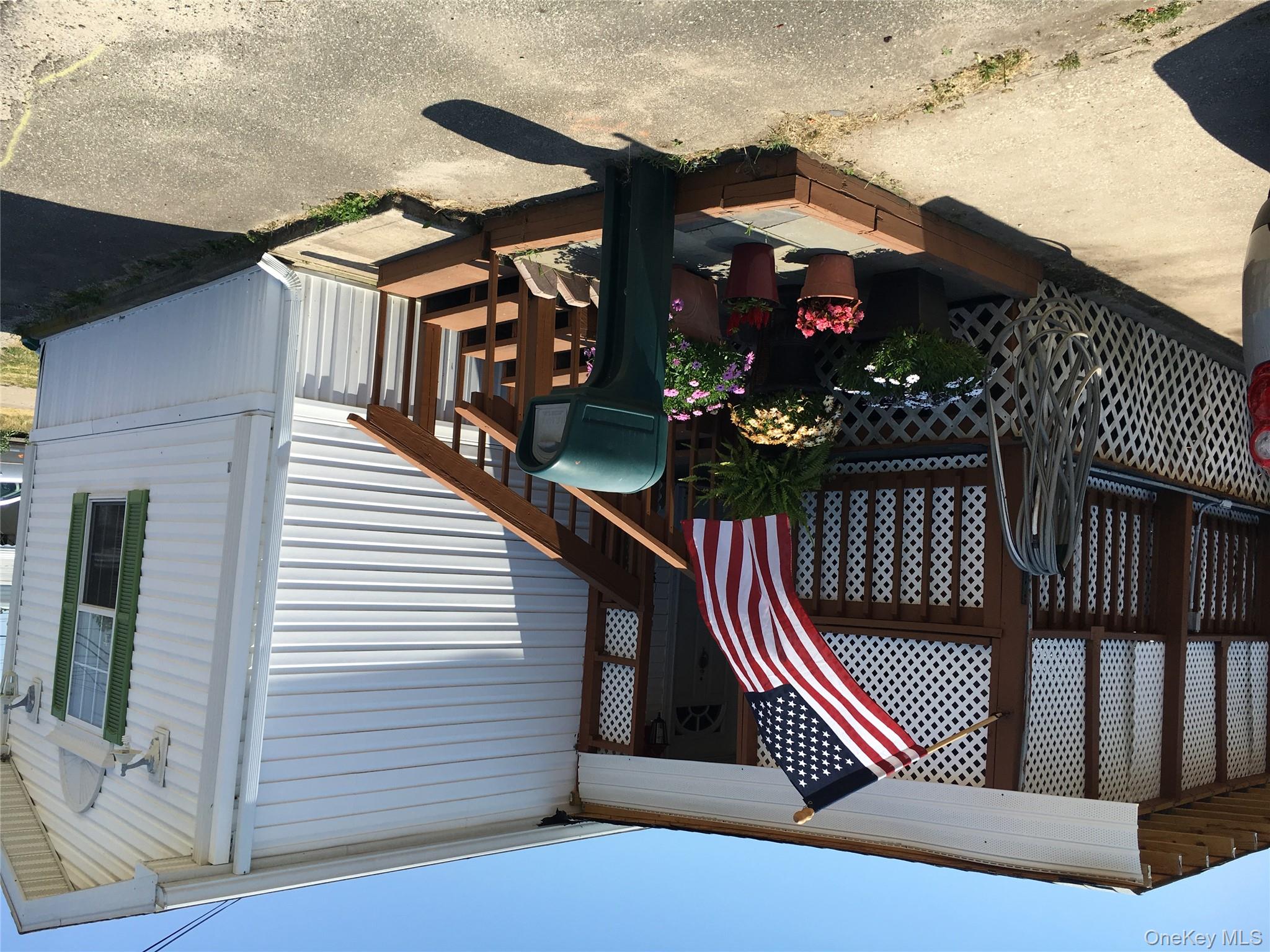 Homes for sale in Brookhaven, NY | 51 Lincoln Ave, Brookhaven, NY 11741 | MLS# 895531