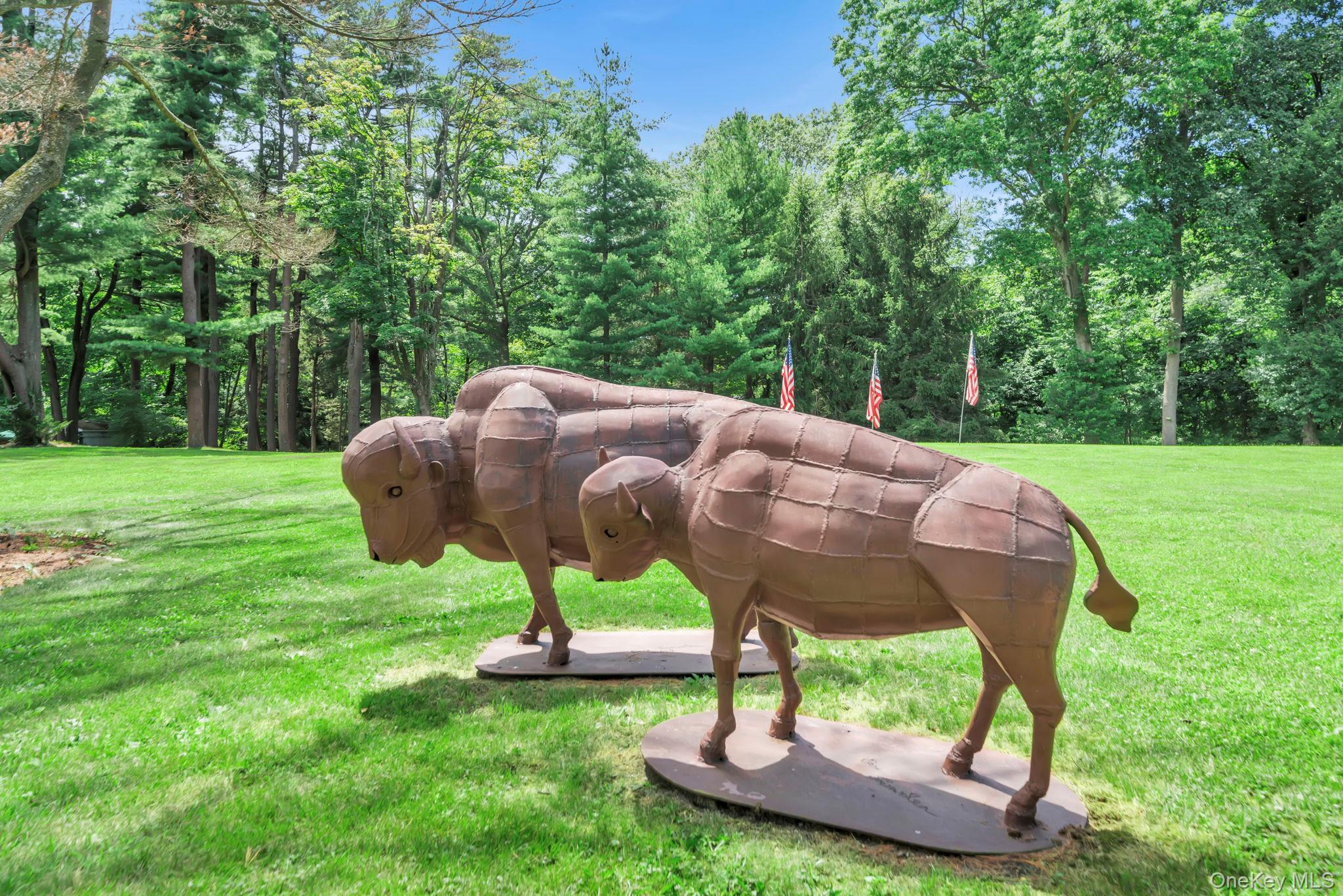 Homes for sale in Oyster Bay, NY | 95 Piping Rock Rd, Oyster Bay, NY 11560 | MLS# 896455