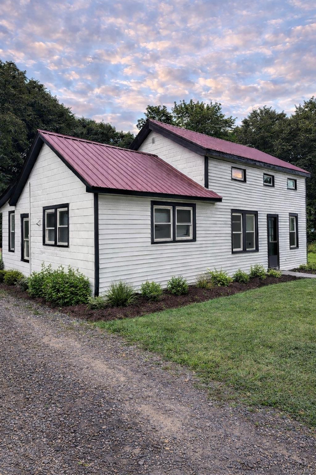 Homes for sale in Mamakating, NY | 56 Sullivan St, Mamakating, NY 12790 | MLS# 896739