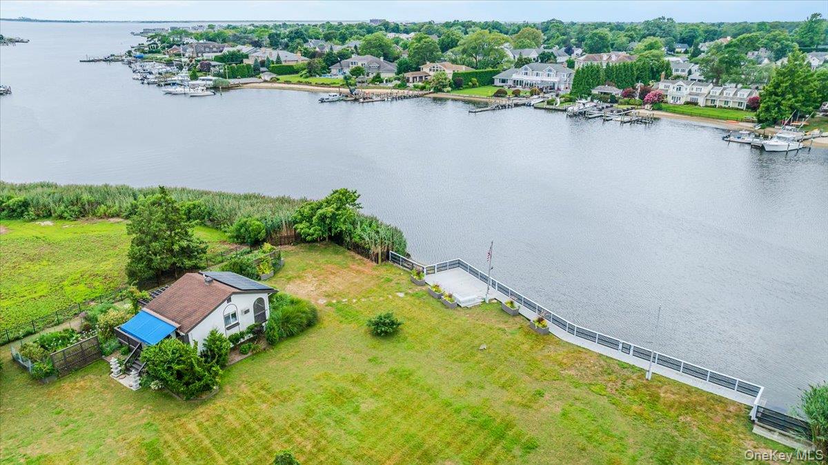 5th image of 50 Cedar Ln, Babylon, NY 11702 | MLS# 900582