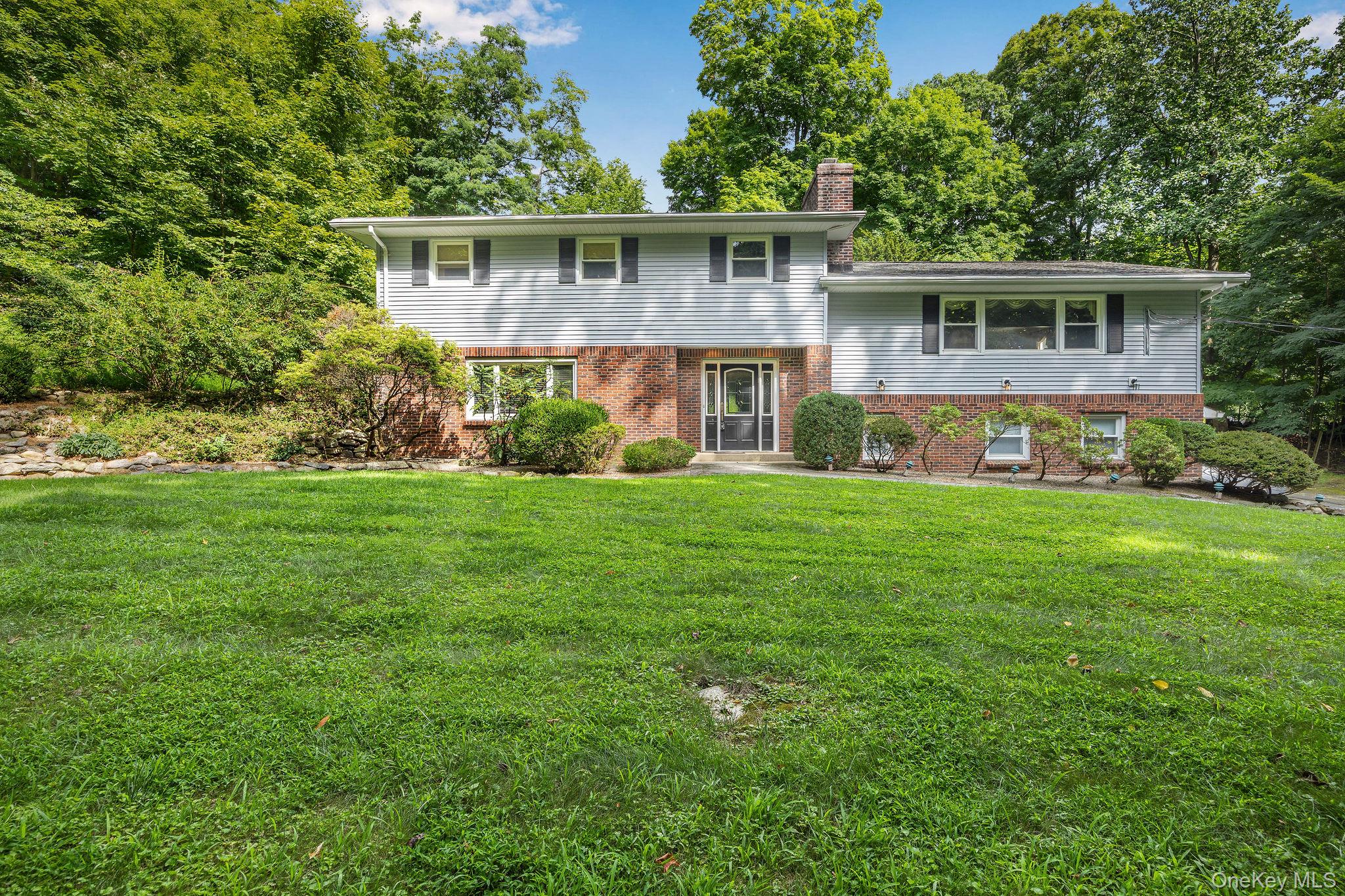 3rd image of 1007 Haverstraw Rd, Ramapo, NY 10901 | MLS# 904883